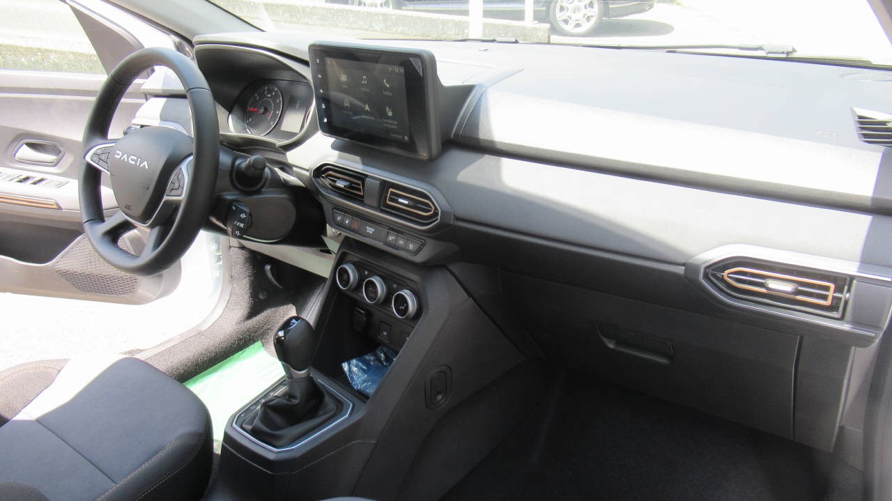 DACIA Sandero 1.0 TCe 90 Stepway Extreme+-image-14
