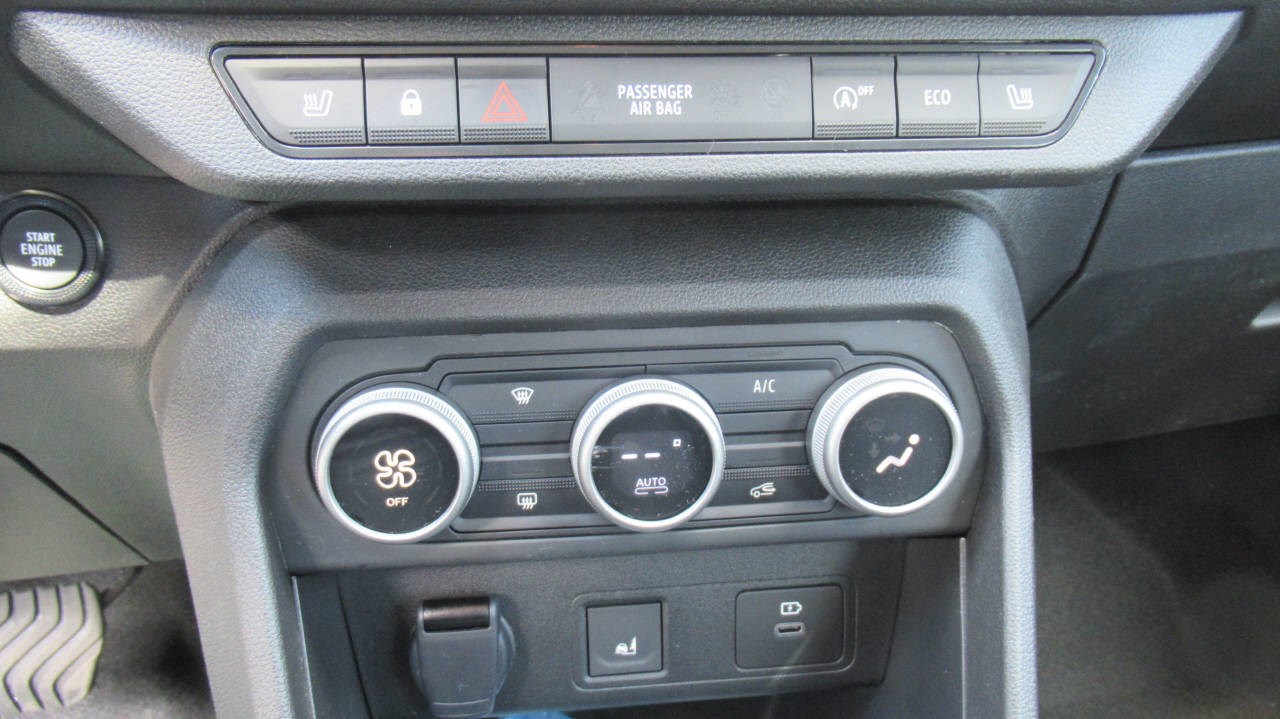 DACIA Sandero 1.0 TCe 90 Stepway Extreme+-image-9