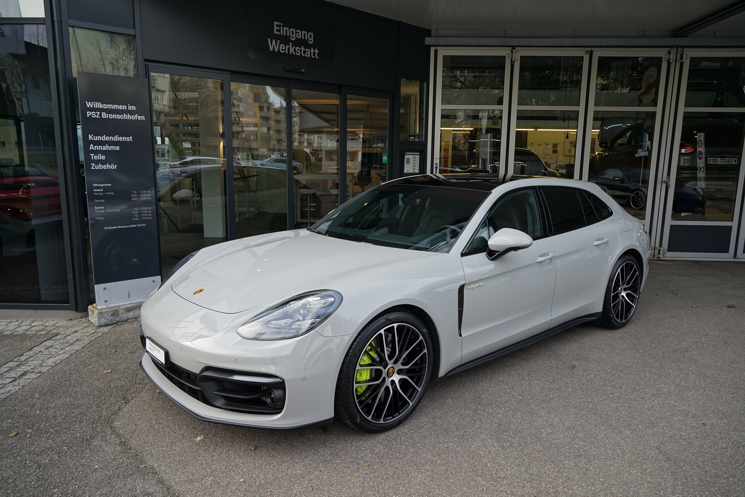 PORSCHE Panamera 4S E-Hybrid Sport Turismo (Kombi)