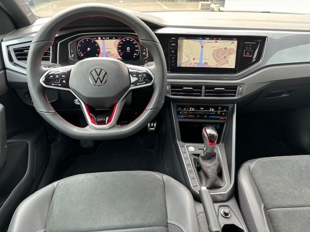 VW Polo 2.0 TSI GTI DSG-image-11