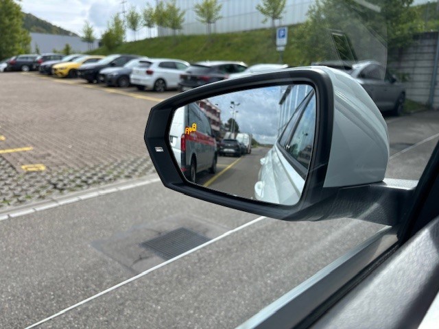 VW Polo 2.0 TSI GTI DSG-image-15