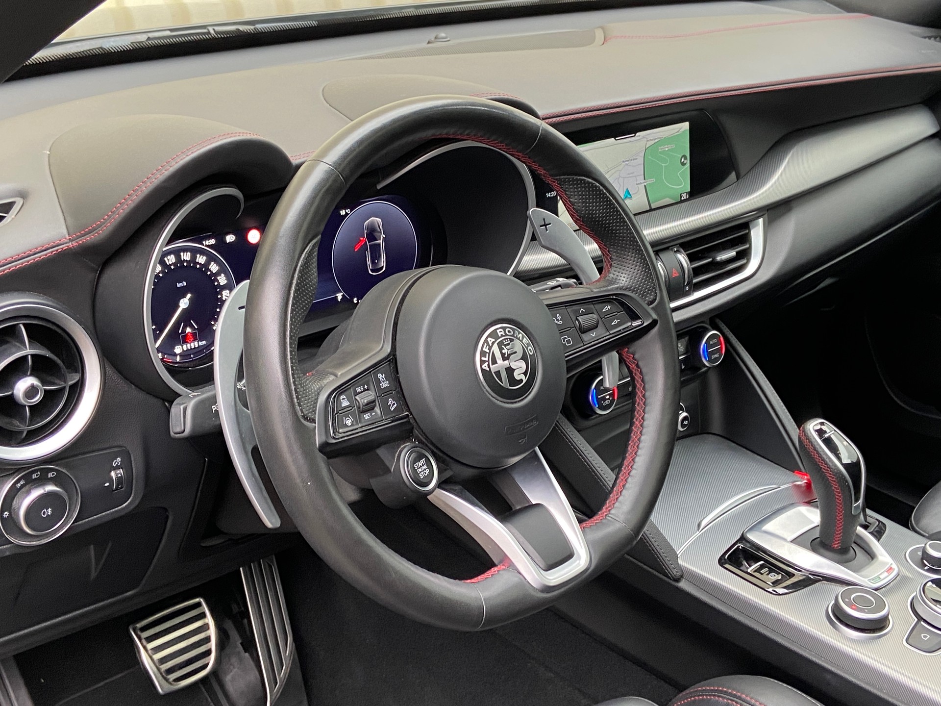 ALFA ROMEO Stelvio 2.0 Competizione Pack Sky Q4 AT8 MY23/24-image-7