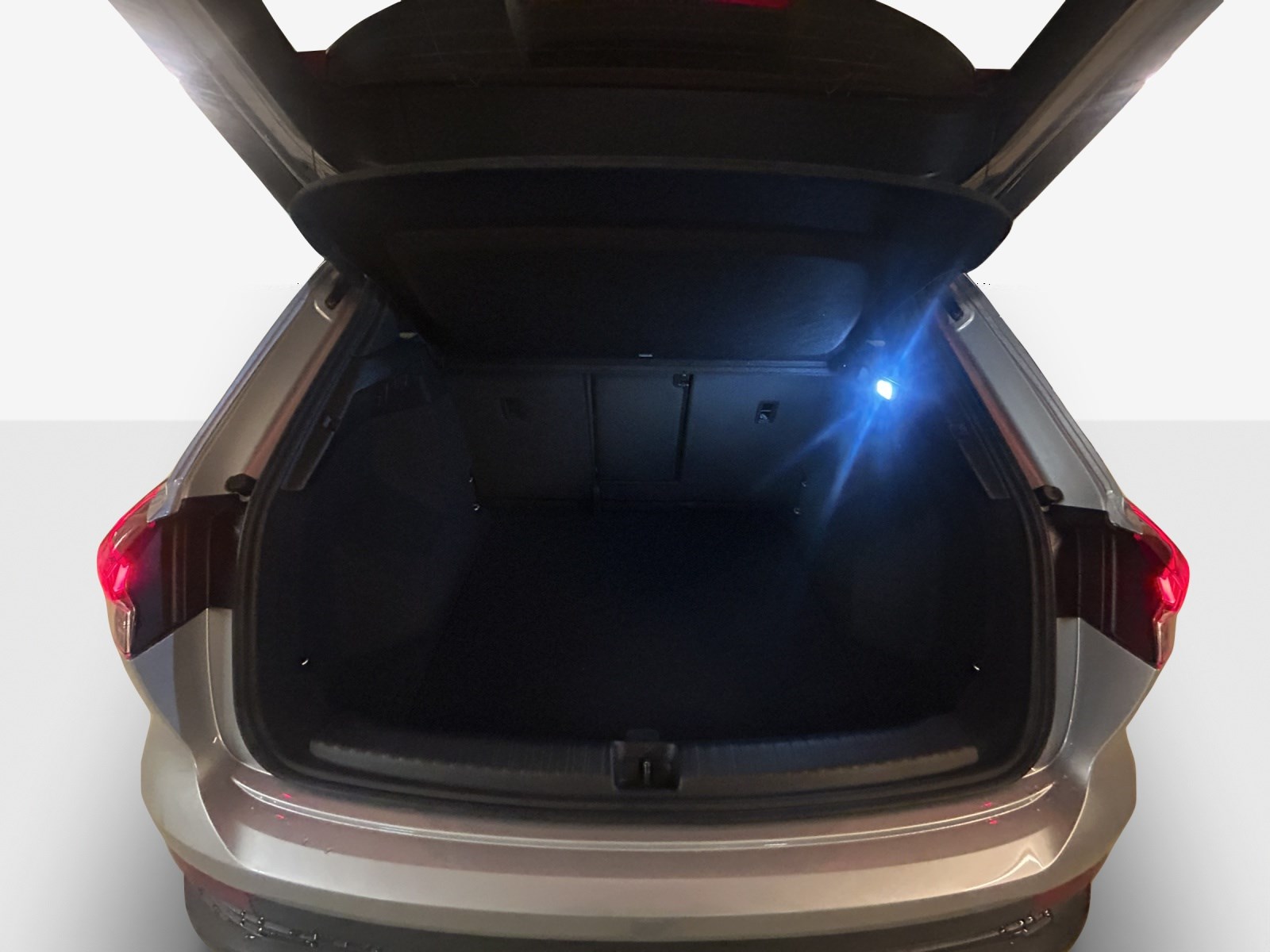 AUDI Q4 e-tron 45 quattro-image-12
