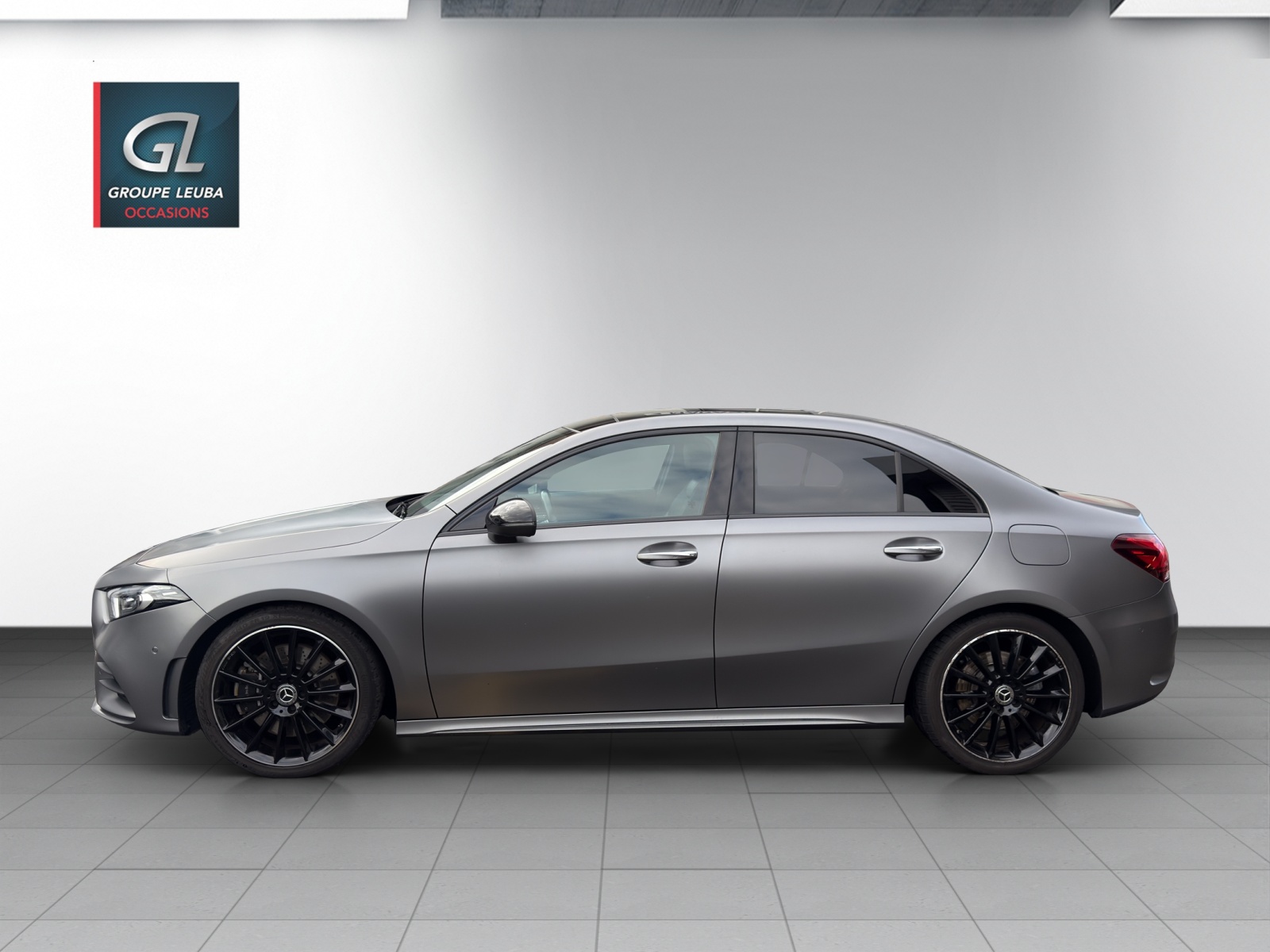 Image MERCEDES-BENZ A-250 A 250 AMG Line