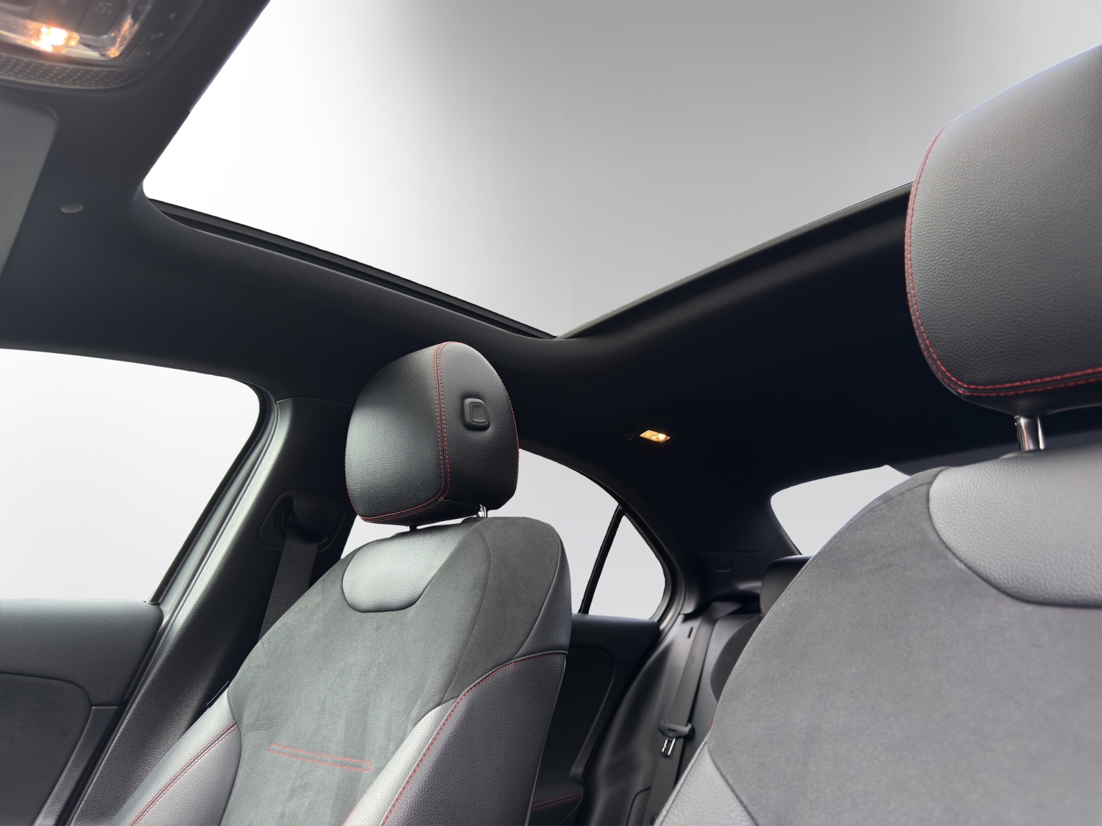 Image MERCEDES-BENZ A-250 A 250 AMG Line