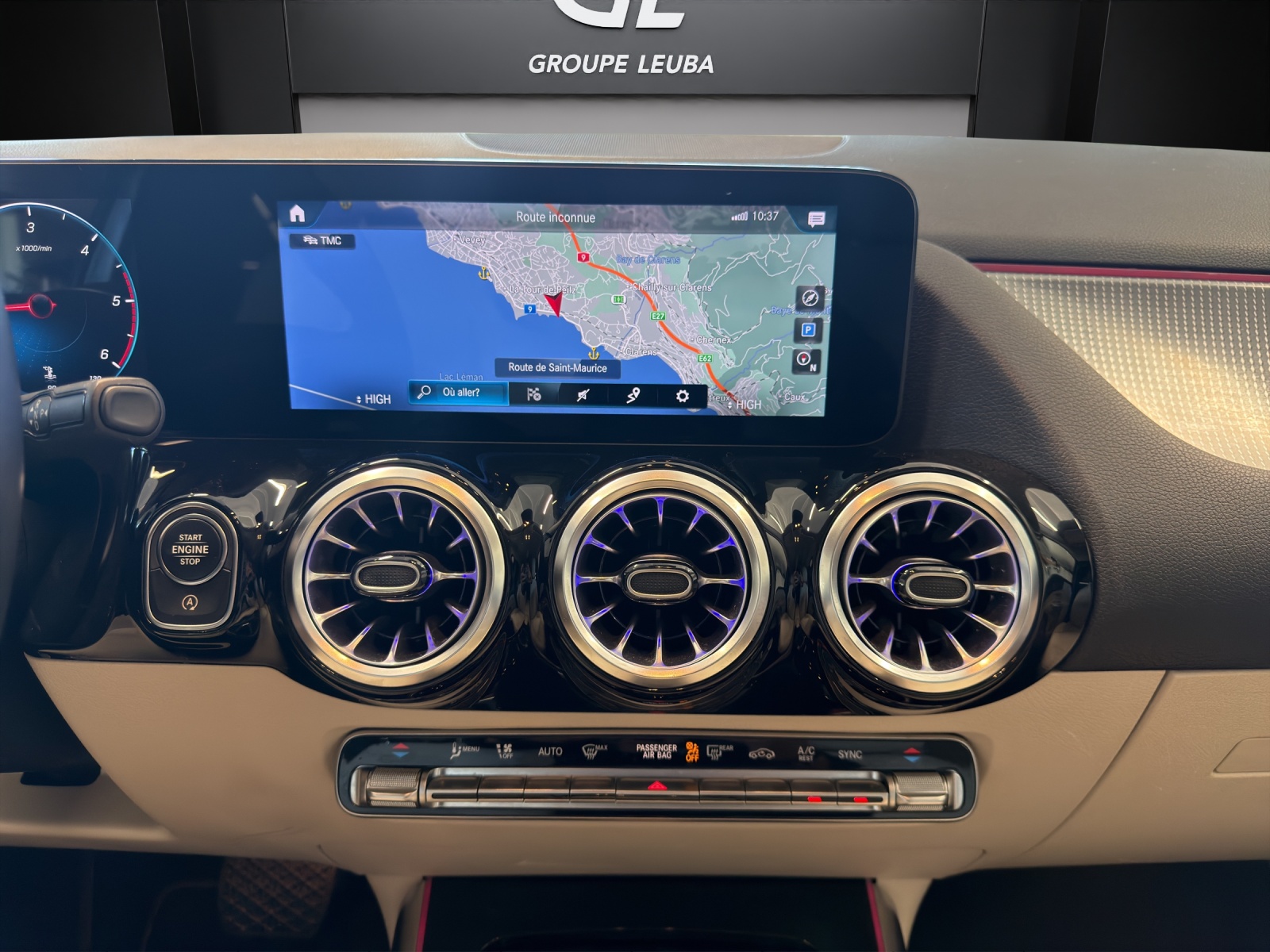 Image MERCEDES-BENZ GLA-200 GLA 200d 4Matic Progressive 8G-DCT