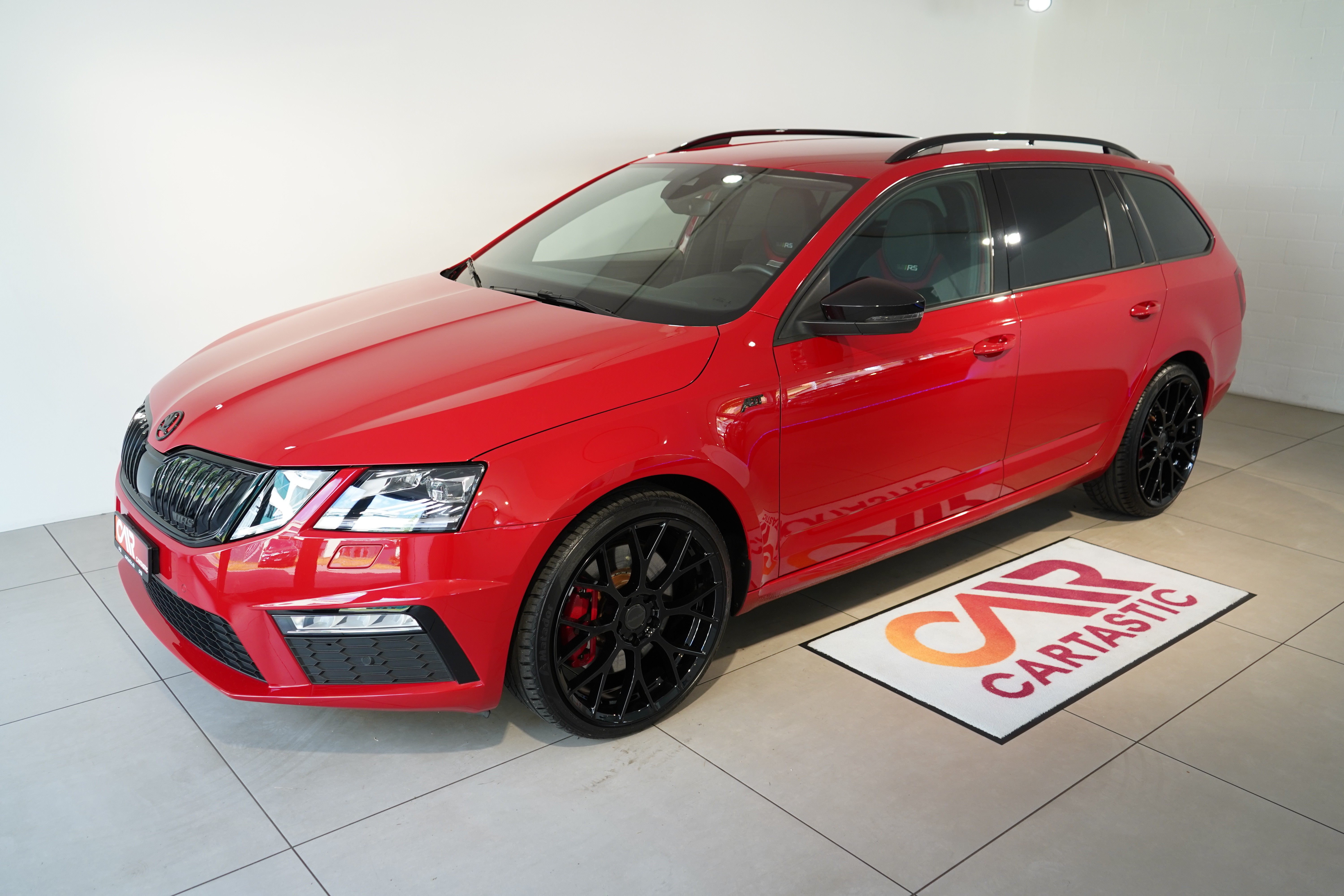 SKODA Octavia 2.0 TSI RS (Kombi)