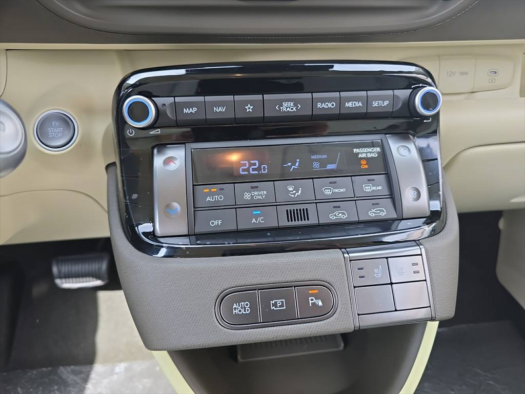 HYUNDAI INSTER 49kWh Amplia-image-14
