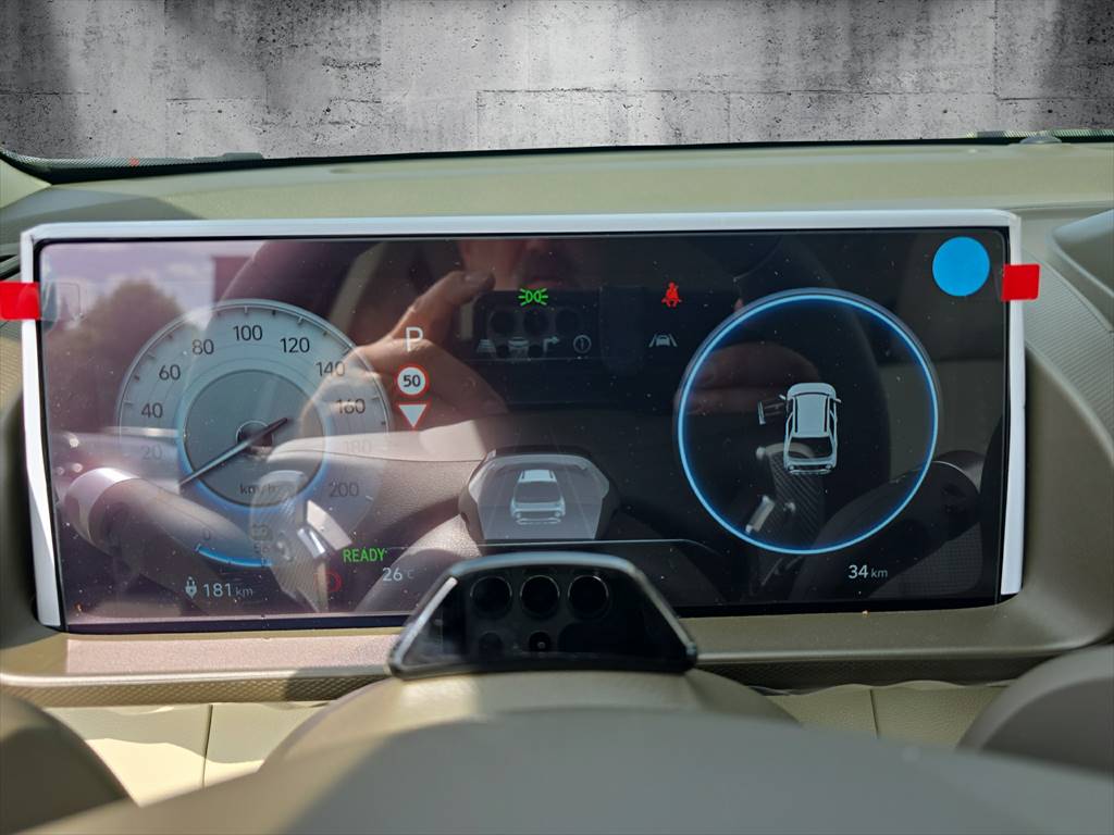 HYUNDAI INSTER 49kWh Amplia-image-10