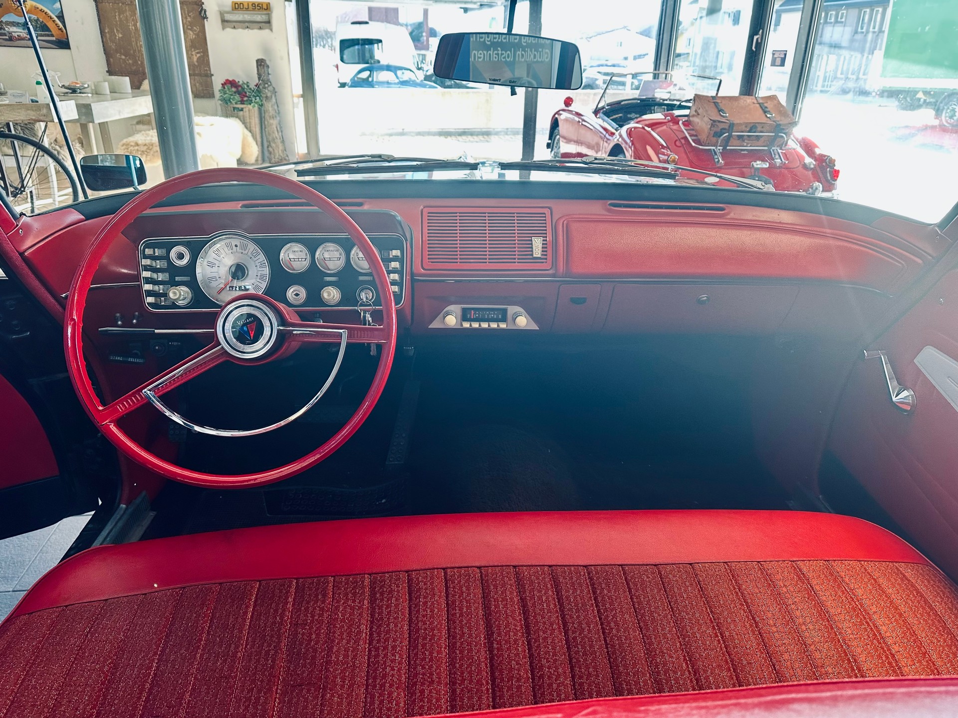 CHRYSLER Valiant-image-5