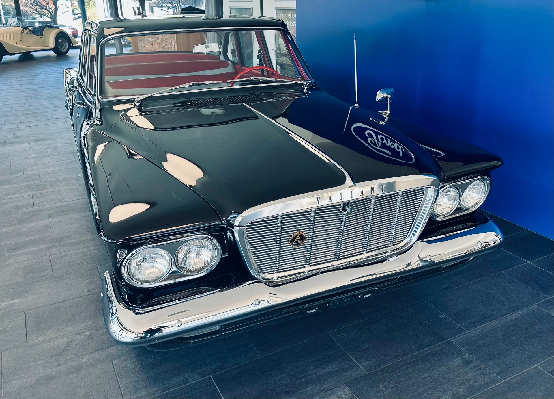 CHRYSLER Valiant-image-1