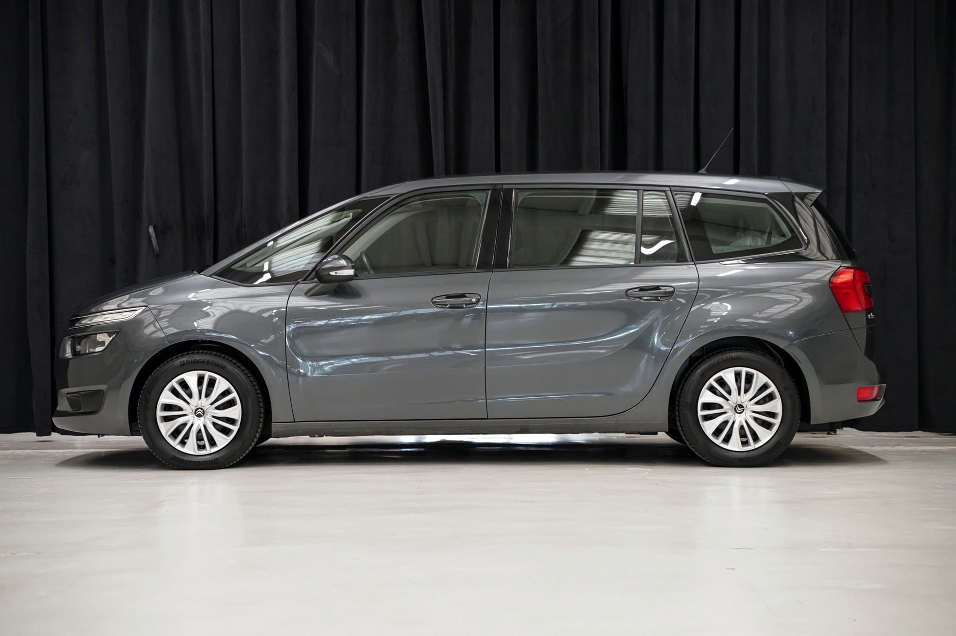 CITROEN Grand C4 Picasso 1.6 e-HDi Attraction-showroom-element-3