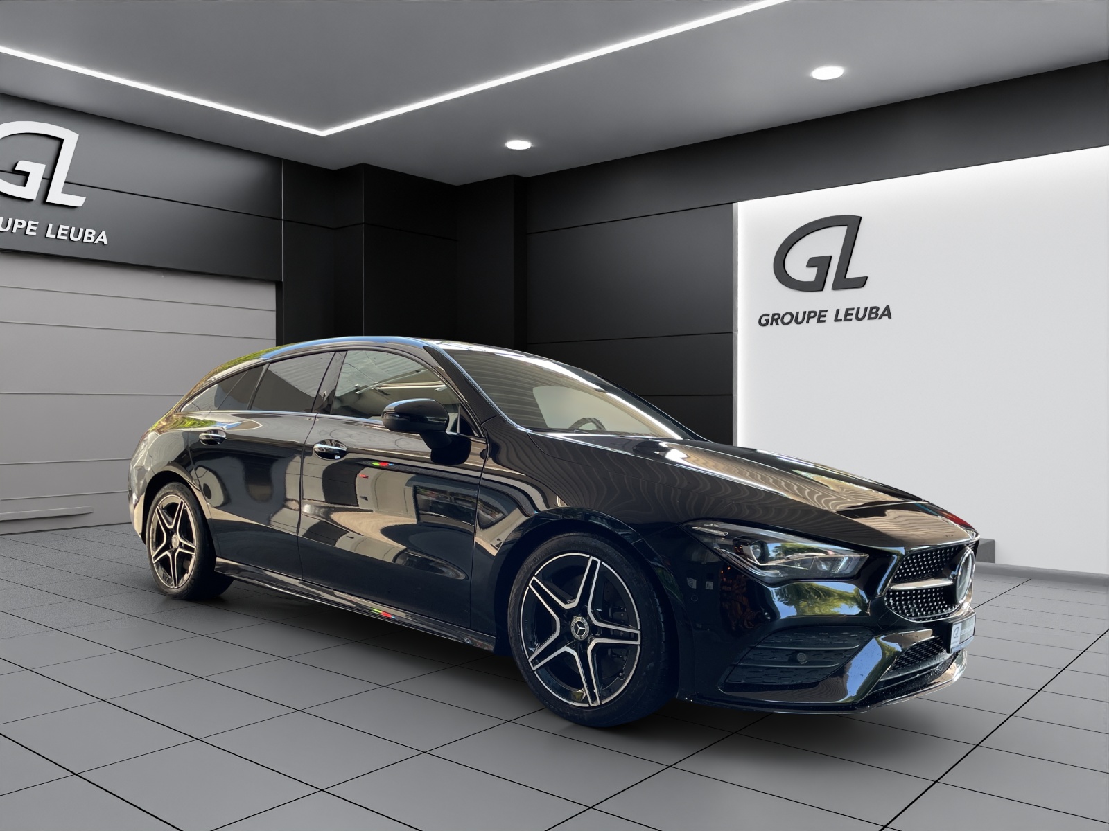 MERCEDES-BENZ CLA Shooting Brake 250 4Matic 7G-DCT AMG Line