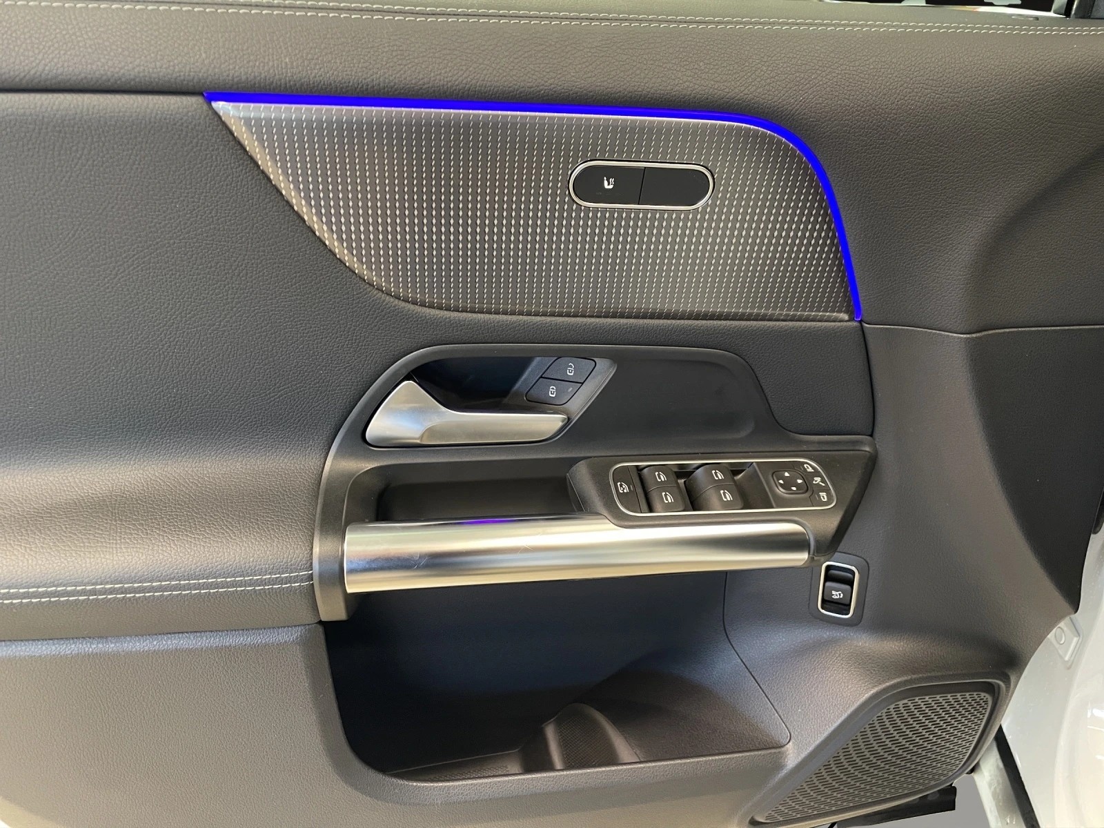 Image MERCEDES-BENZ EQA-350 EQA 350 4Matic