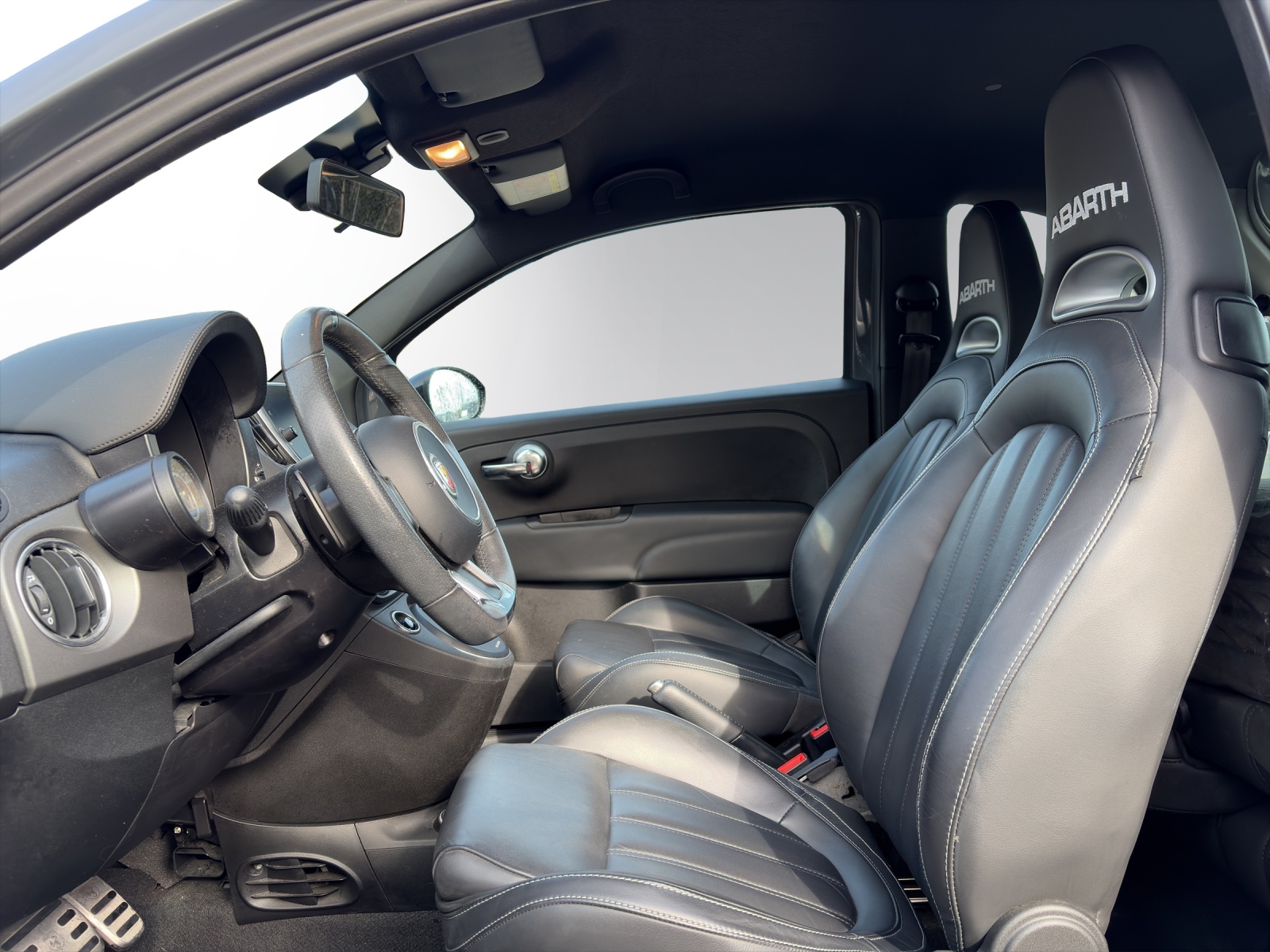 Image FIAT 595-ABARTH 595 1.4 16VT Abarth Pista