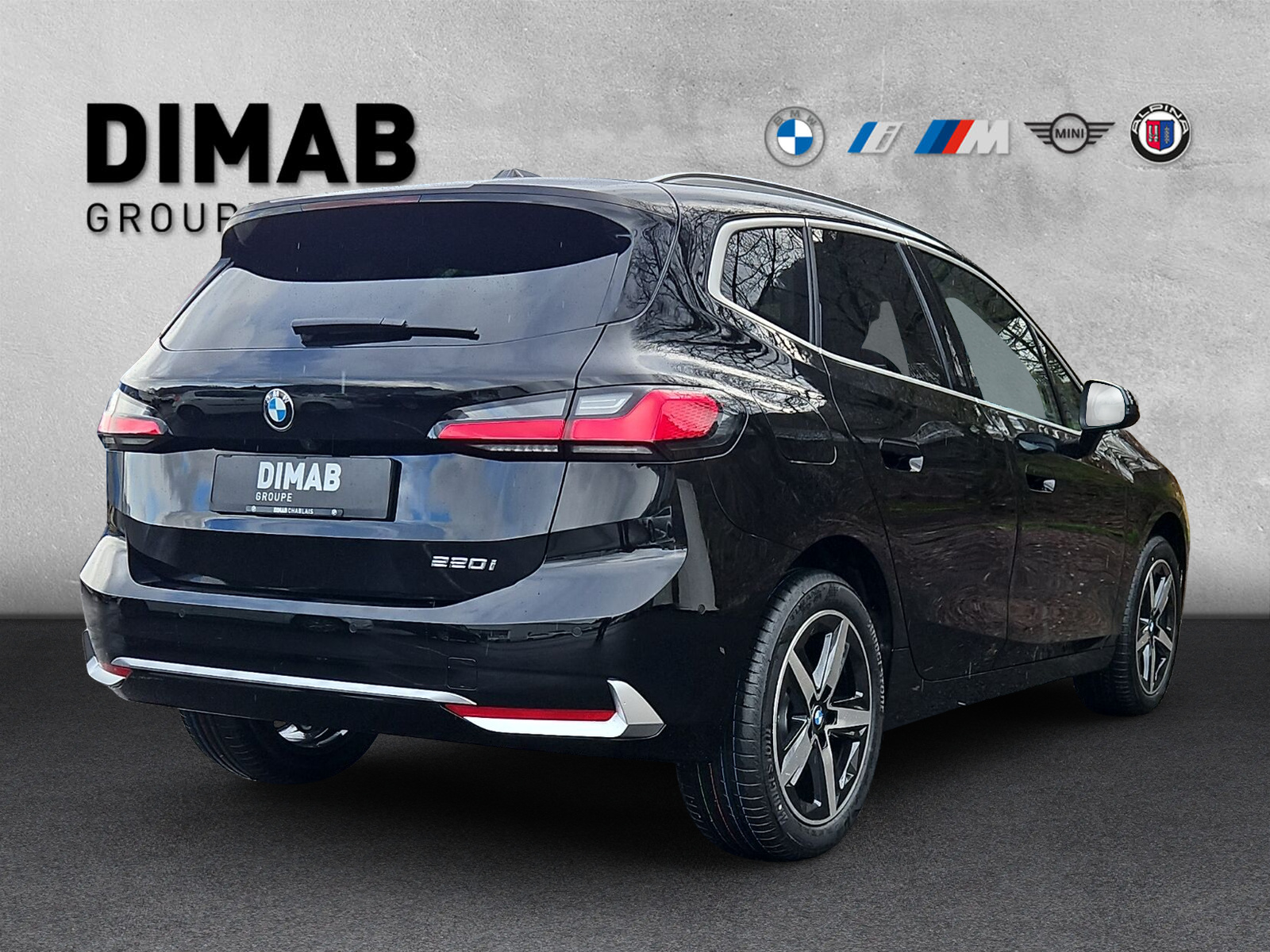 BMW 220i Active Tourer Luxury Line DKG-image-4
