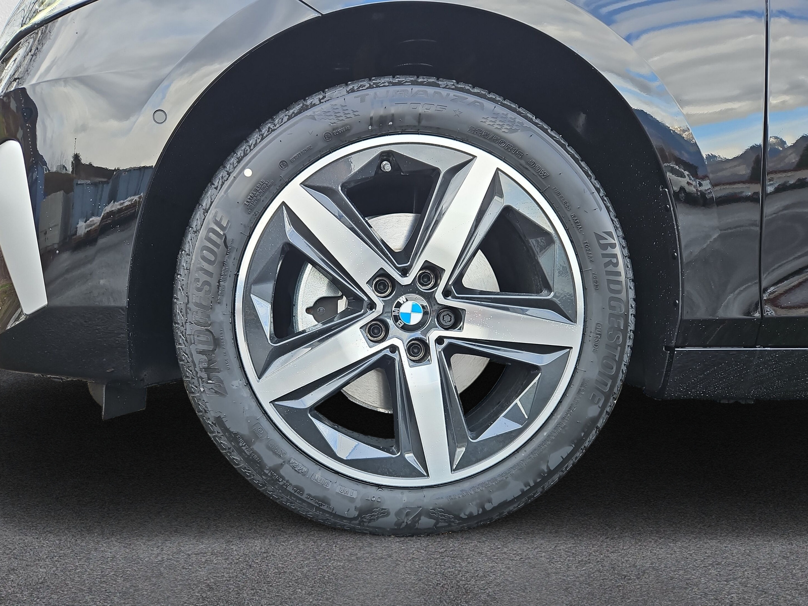 BMW 220i Active Tourer Luxury Line DKG-image-8