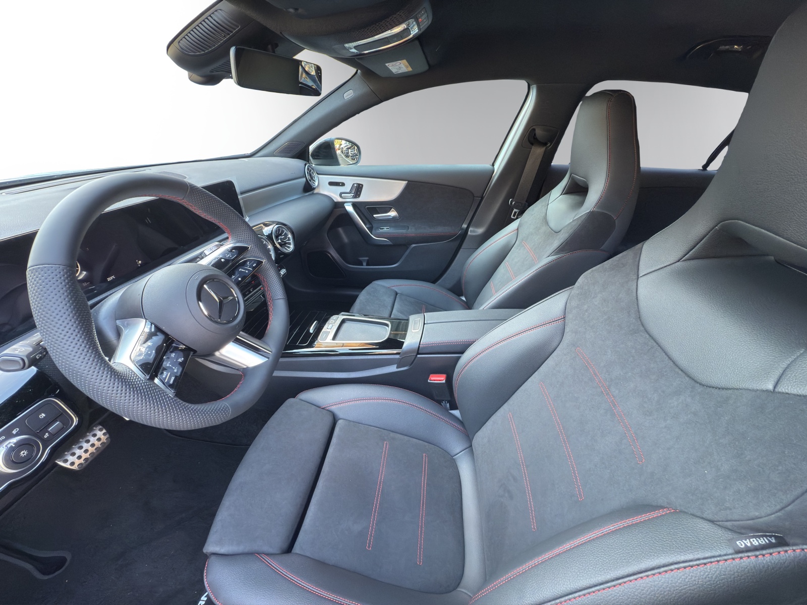 Image MERCEDES-BENZ A-200 A 200 Night Star 7G-DCT