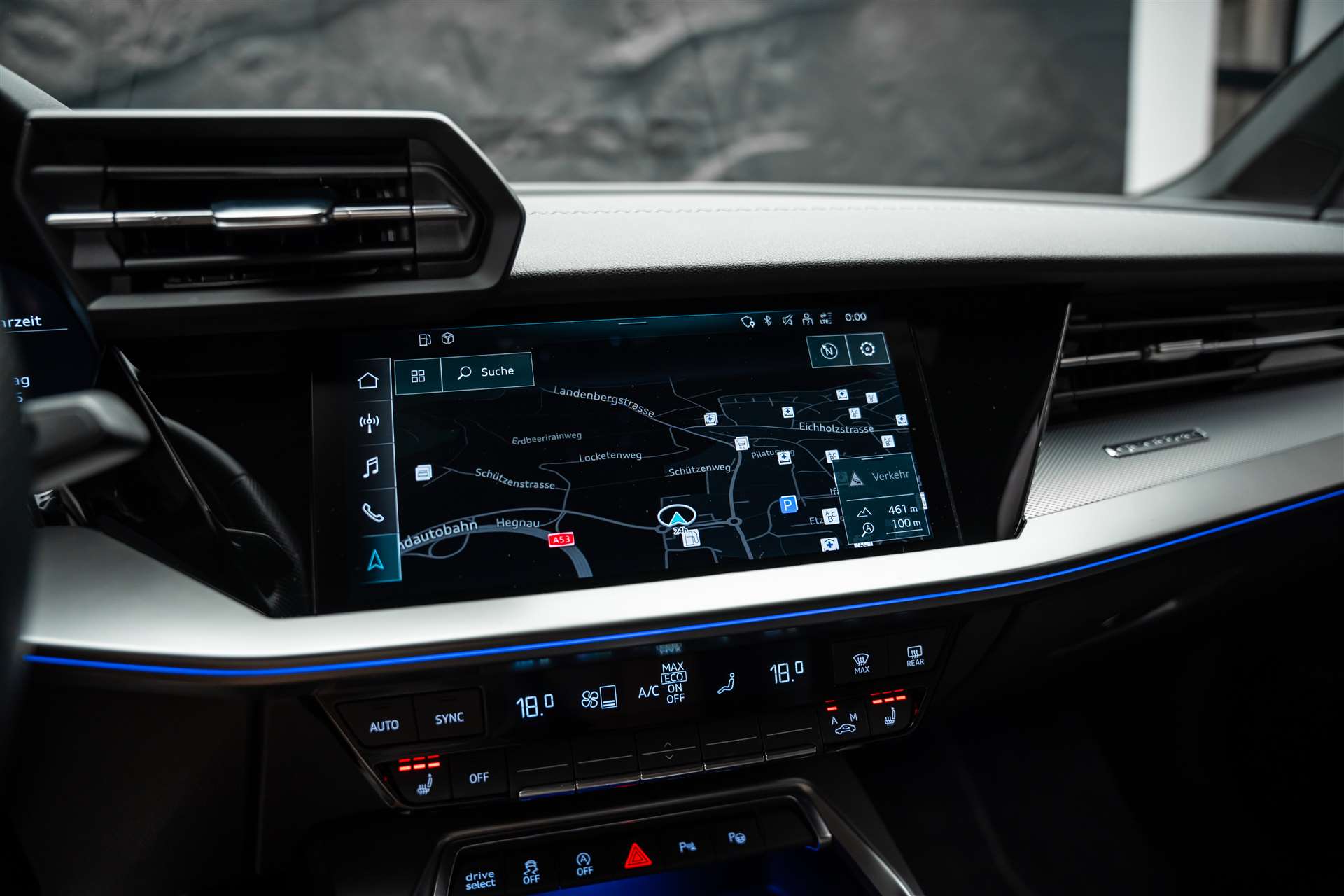 AUDI S3 Limousine 2.0 TFSI quattro S-tronic *Bang&Olufsen*-image-27