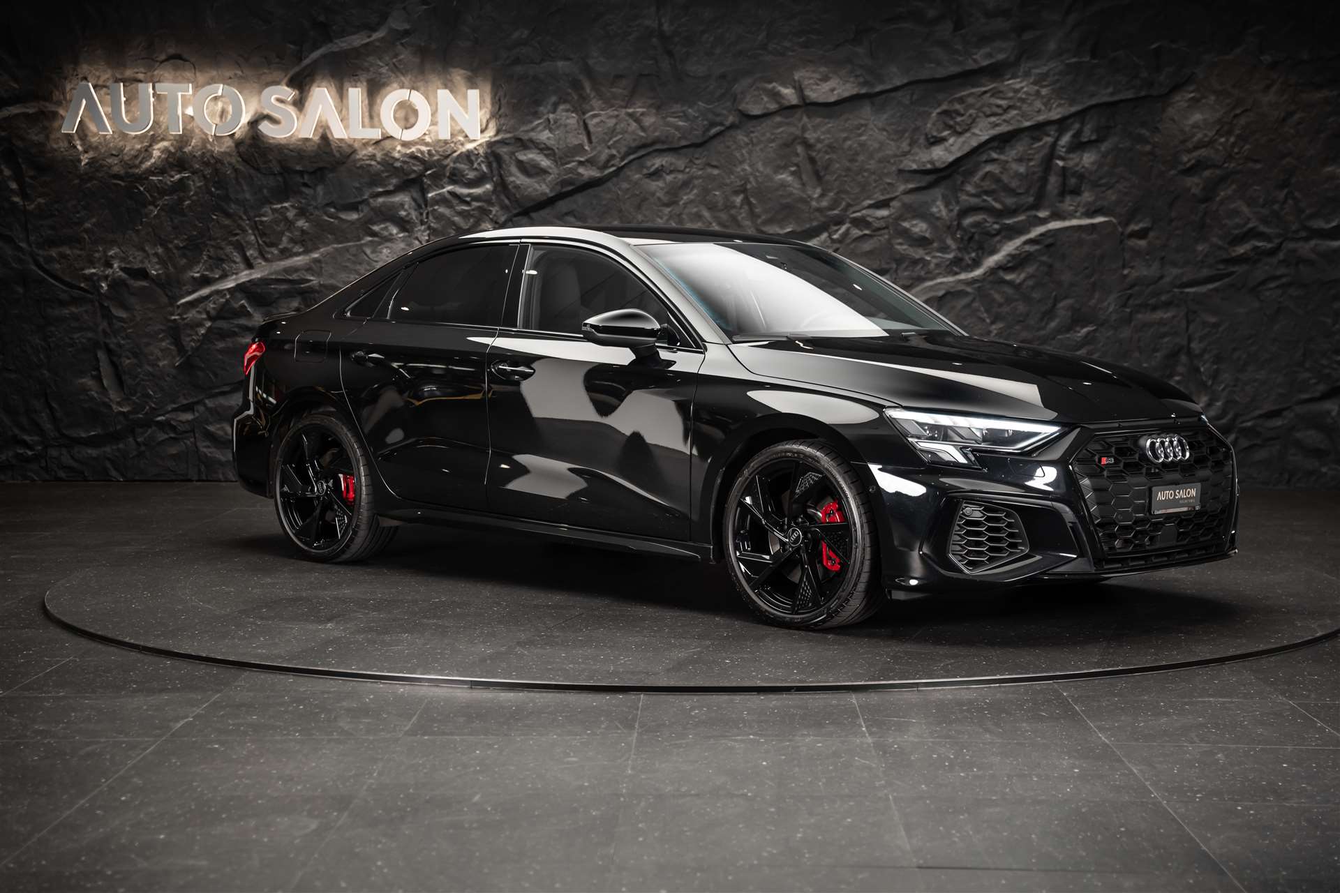 AUDI S3 Limousine 2.0 TFSI quattro S-tronic *Bang&Olufsen*-image-5