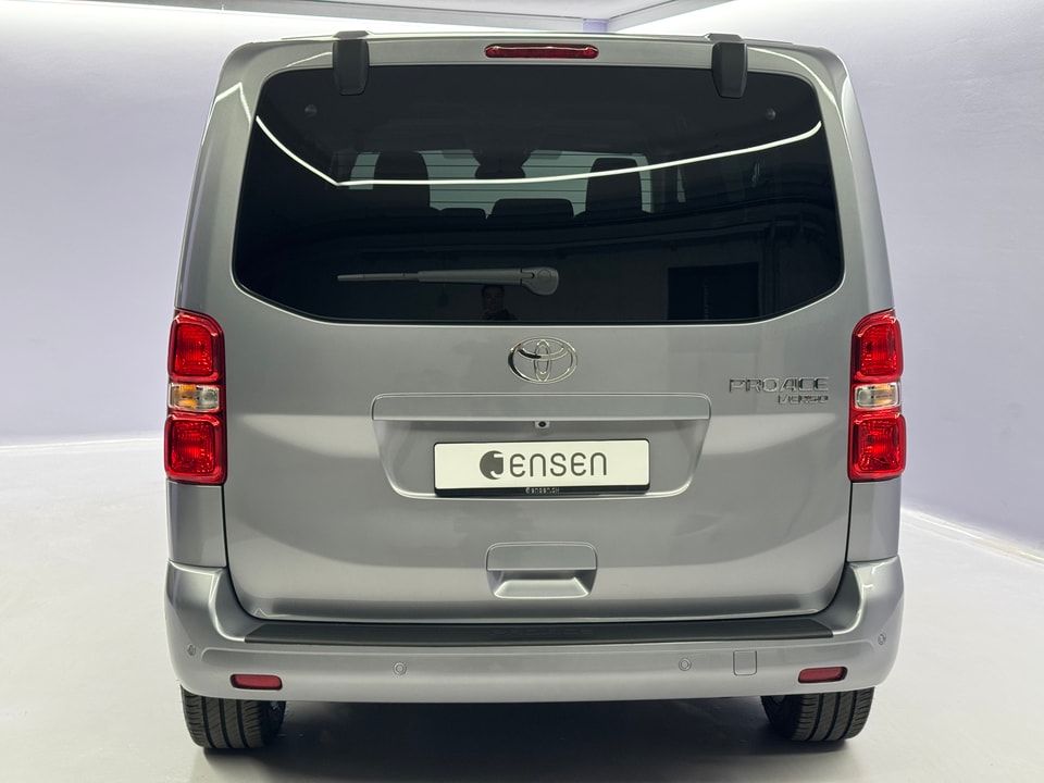 PROACE Verso L1 2.0 D 177 Trend