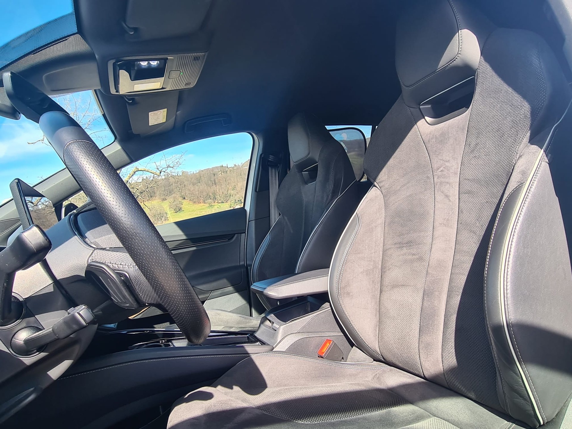 SKODA Enyaq iV 60 SportLine-image-5