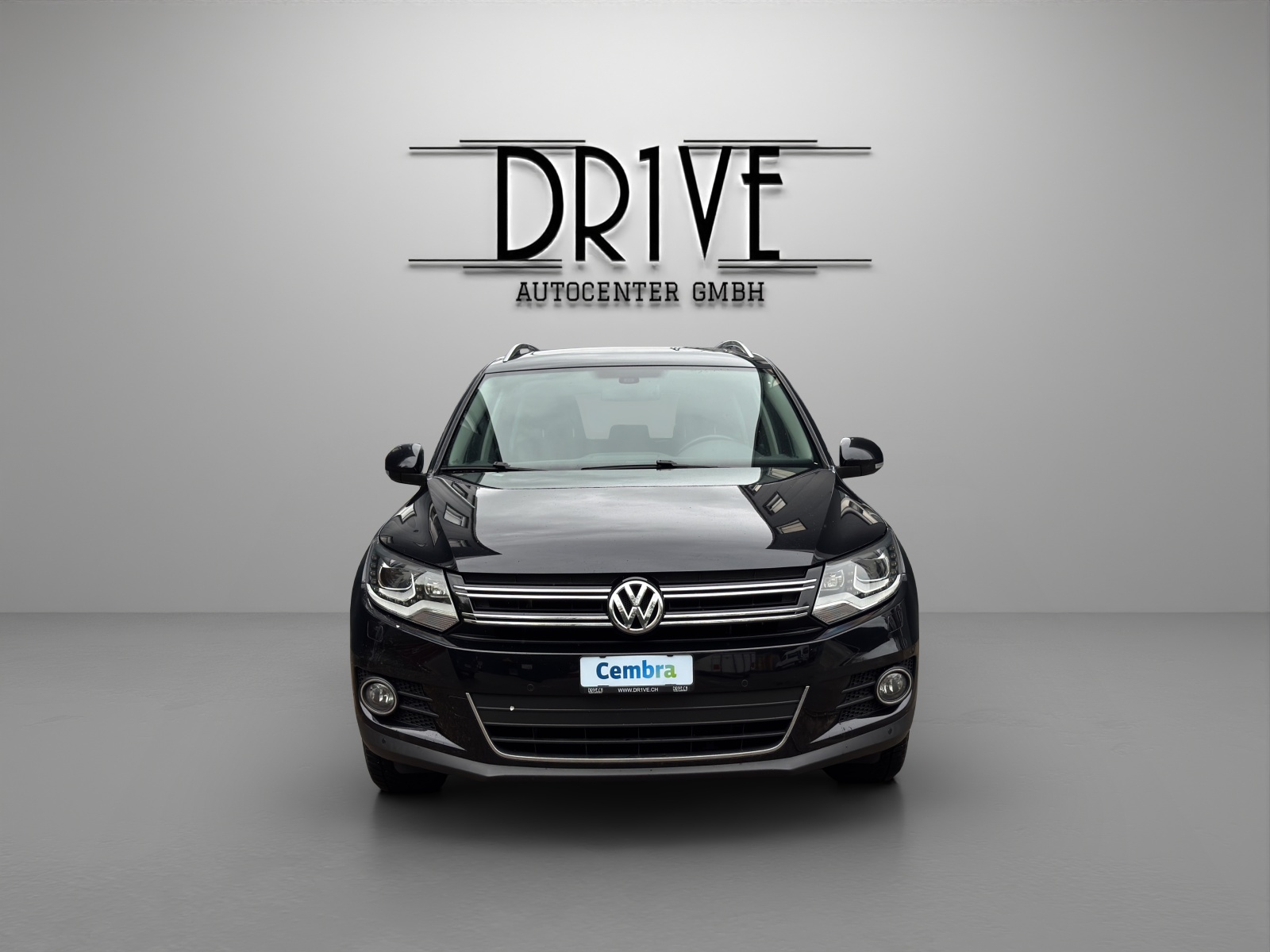VW Tiguan 2.0 TDI BMT Salomon 4Motion DSG-showroom-element-1