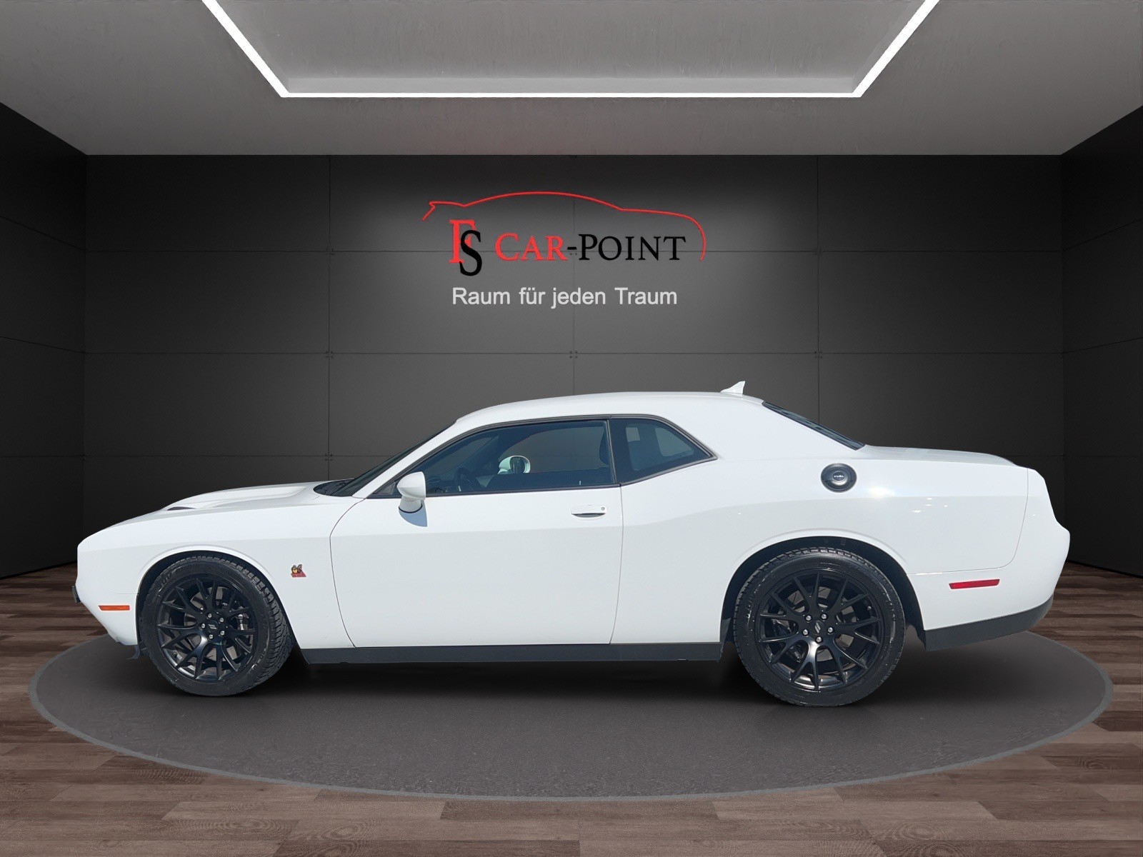 DODGE 392 R/T Scat Pack-showroom-element-1
