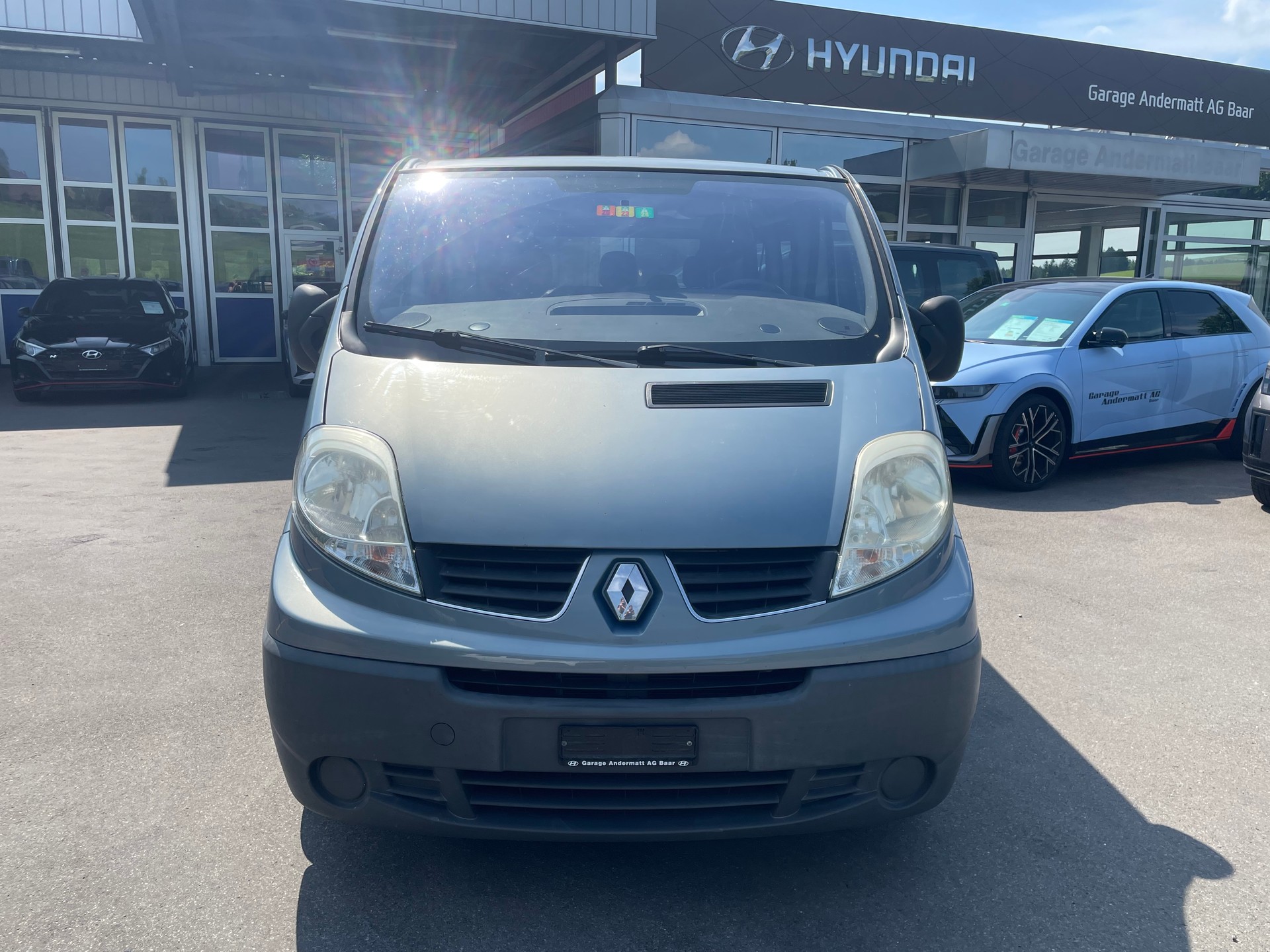 RENAULT Trafic 2.0 dCi 90 2.7t L1H1 Authentique-showroom-element-1