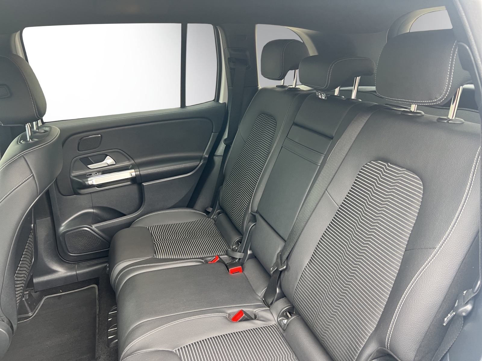 Image MERCEDES-BENZ GLB-200 GLB 200 Progressive 4M