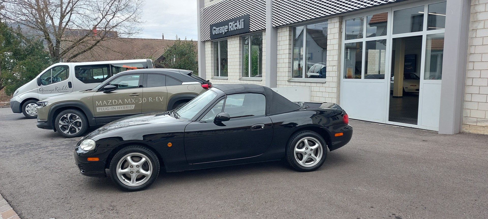 MAZDA MX-5 1.8i-16 Exclusive Youngster