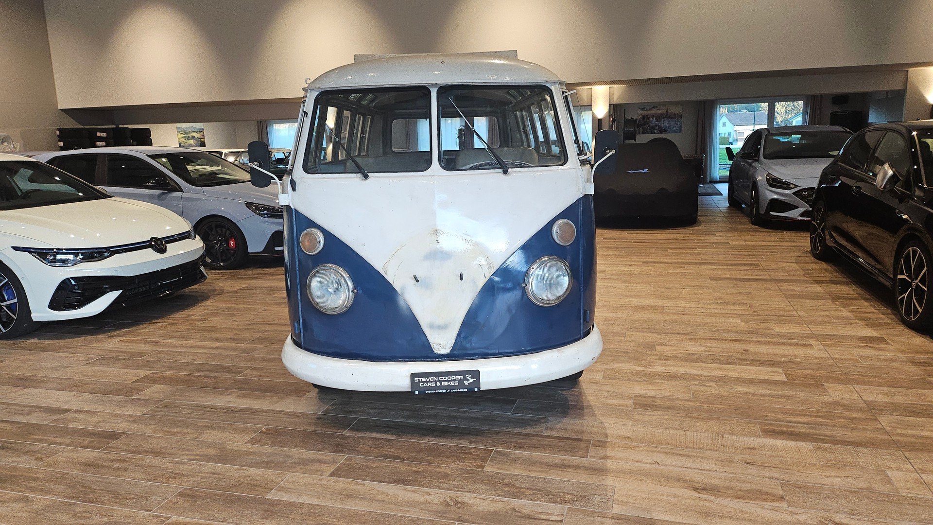 VW T1 CH Auslieferung original Samba-showroom-element-2