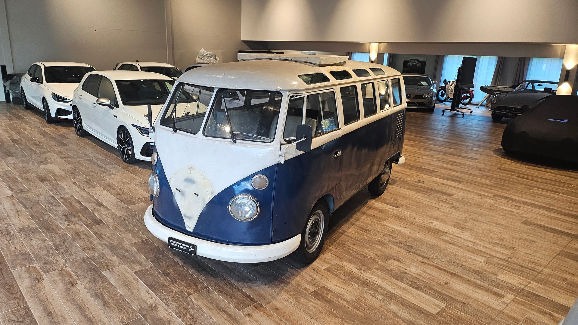 VW T1 CH Auslieferung original Samba-showroom-element-1