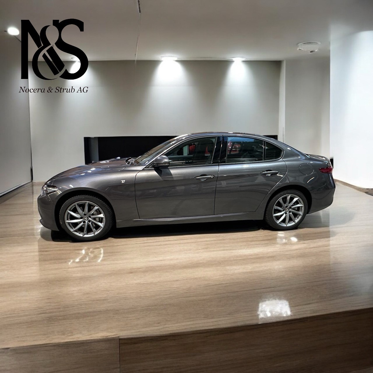 ALFA ROMEO Giulia 2.0 Ti Q4 AT8-image-5