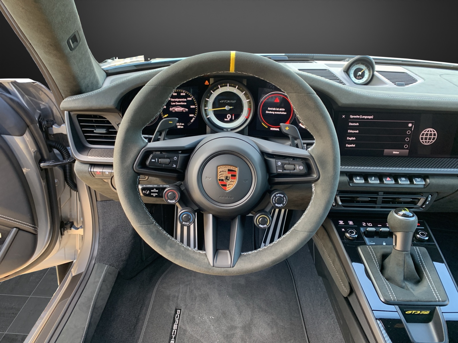 PORSCHE 911 GT3 RS-image-10