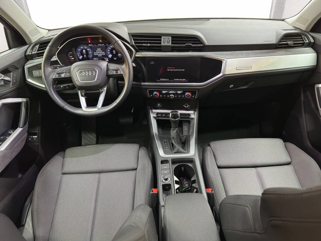 AUDI Q3 1.4 45 TFSI e S-Tronic-image-7