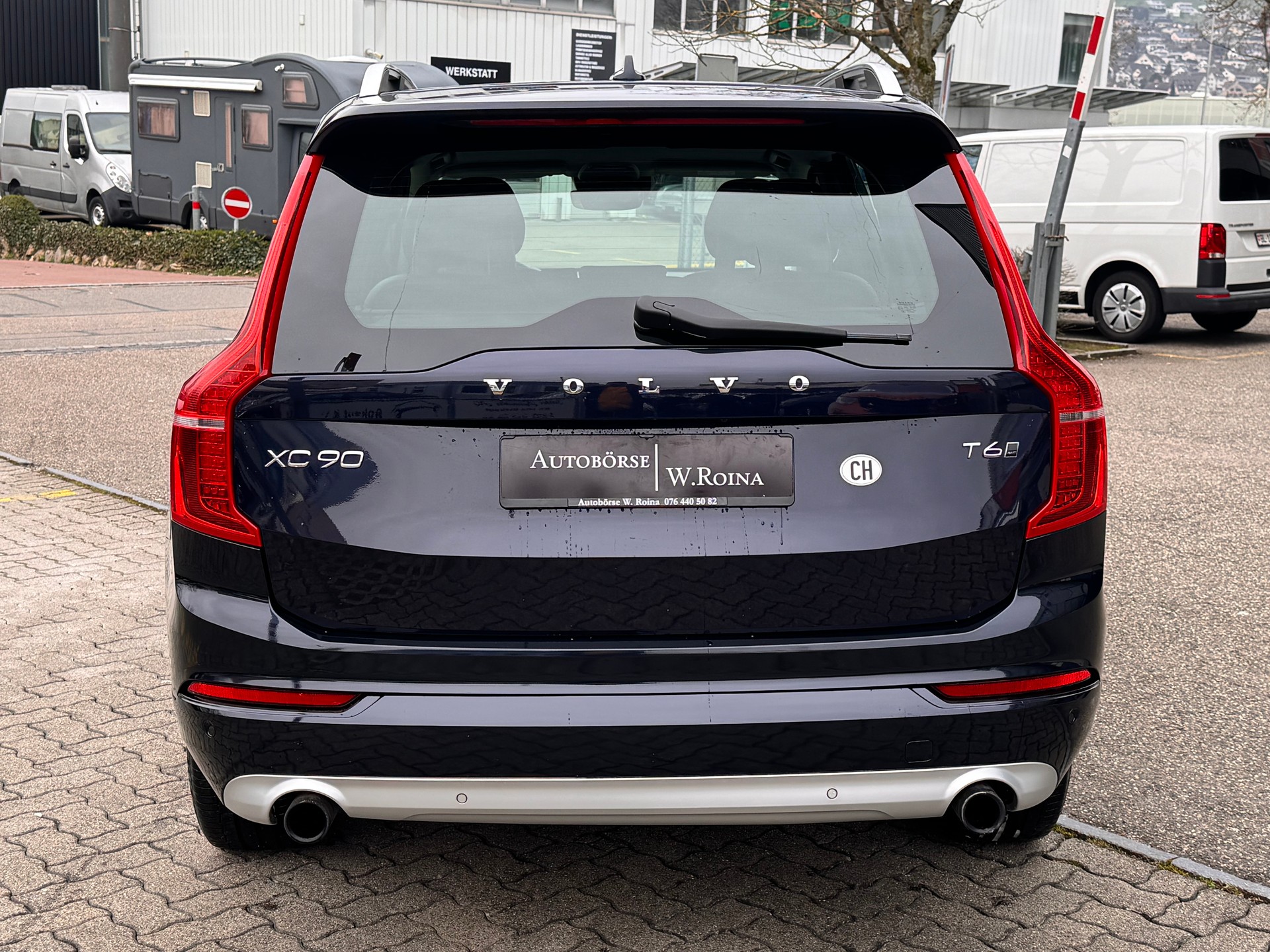 VOLVO XC90 T6 AWD Momentum Geartronic-showroom-element-3