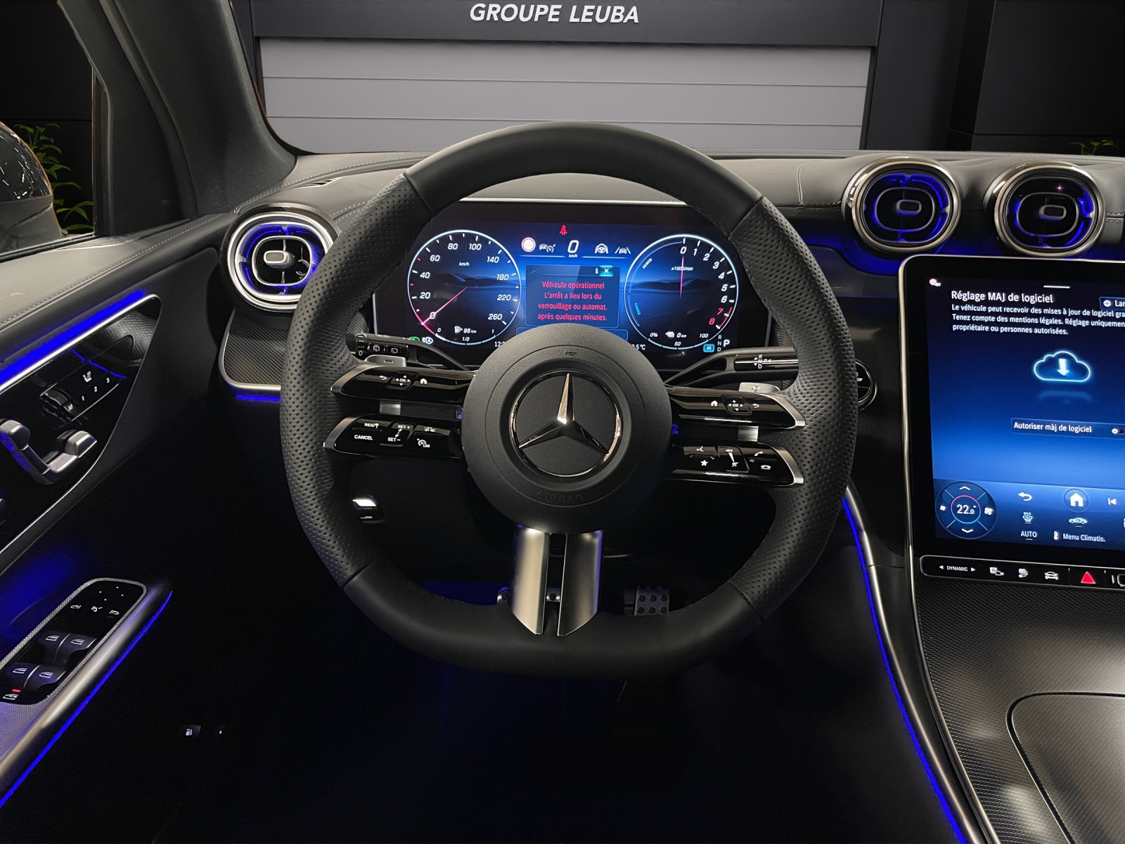 Image MERCEDES-BENZ GLC-300 GLC 300 e 4Matic EQ Star 9G-Tronic