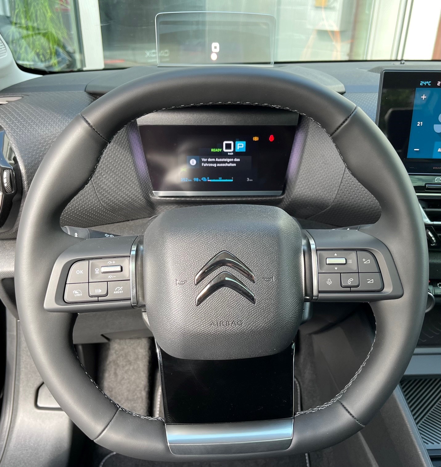 CITROEN C4 X 100 kW Shine Pack-image-6