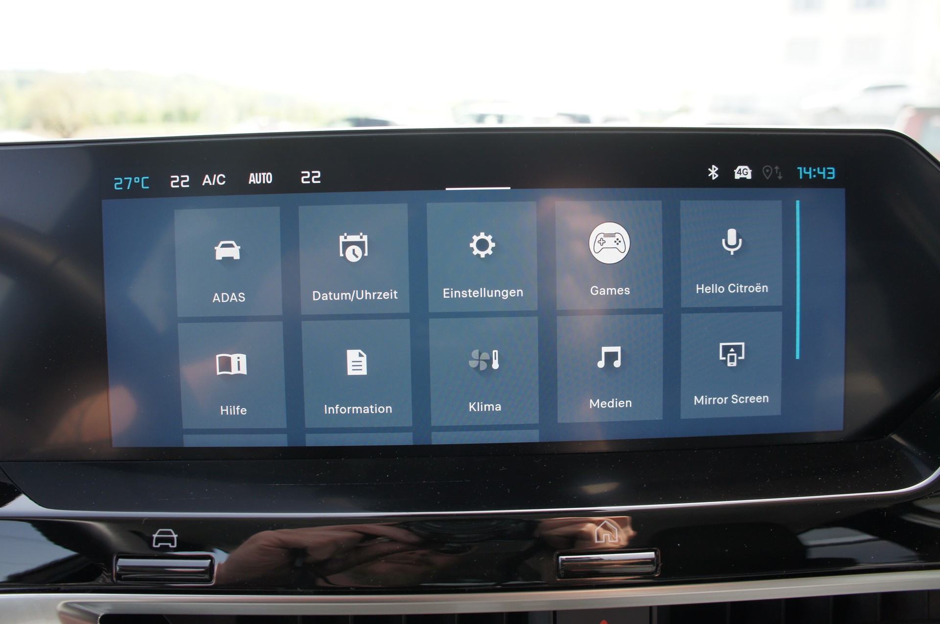 CITROEN C4 1.2 Pure Tech Swiss Edition EAT8-image-22