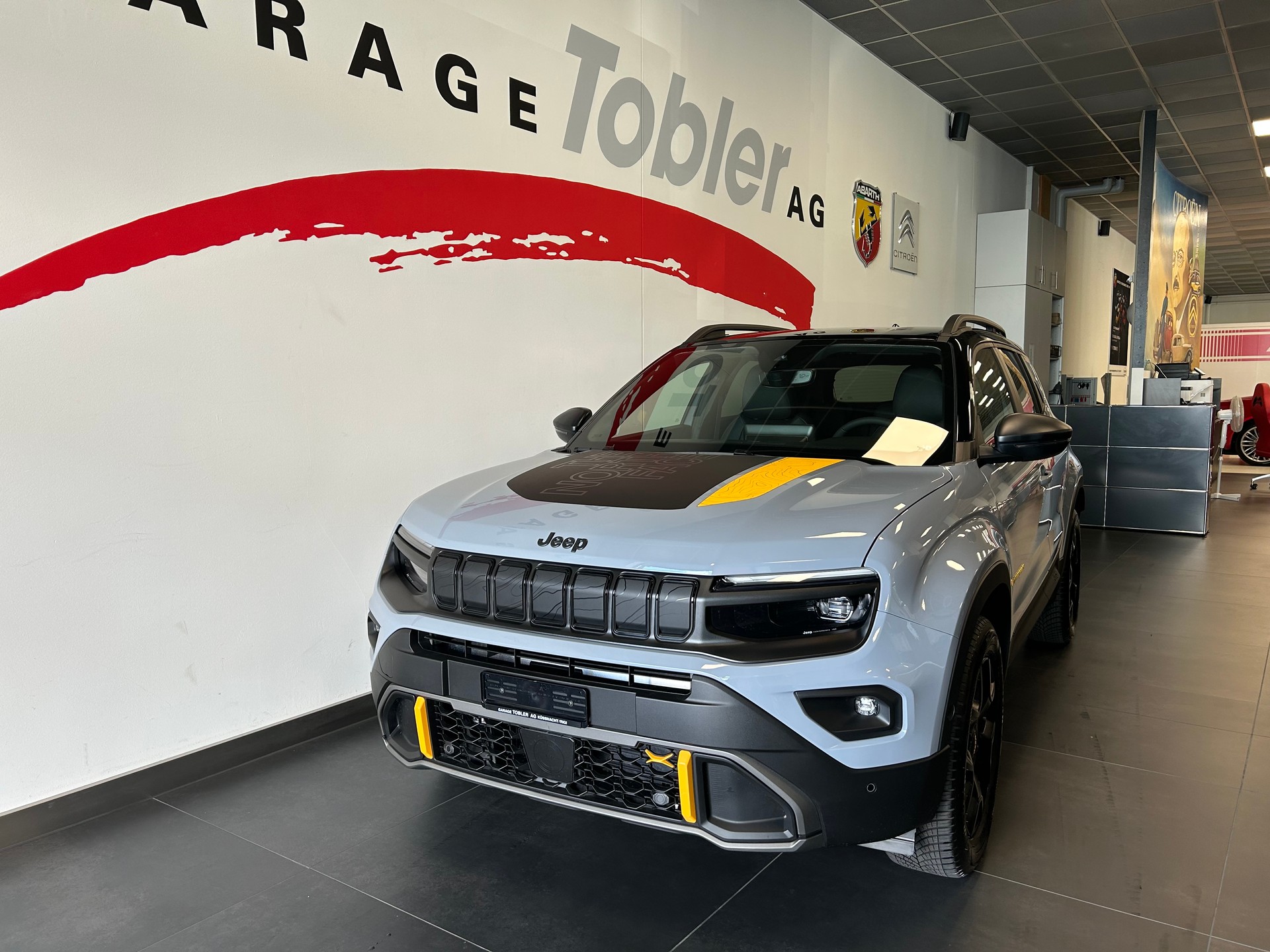 JEEP Avenger 1.2 Turbo MHEV The North Face 4xe-showroom-element-1