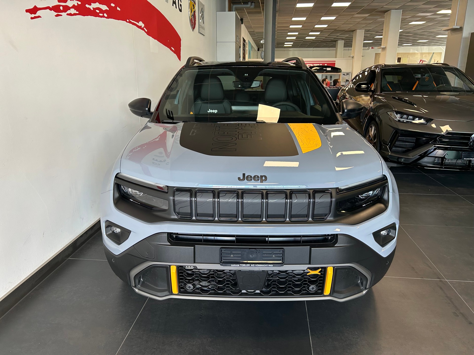 JEEP Avenger 1.2 Turbo MHEV The North Face 4xe-showroom-element-2