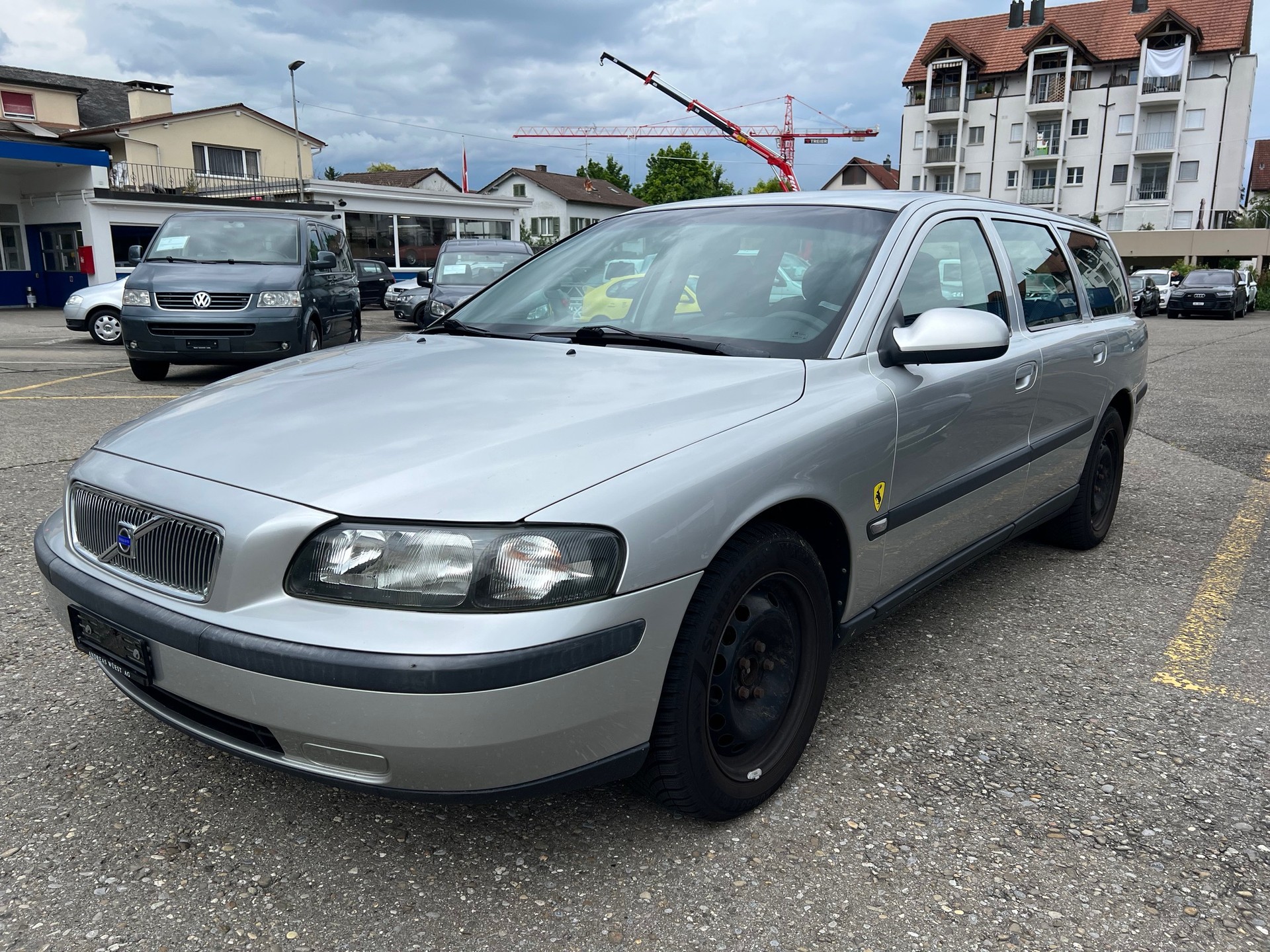 VOLVO V70 2.4-showroom-element-2