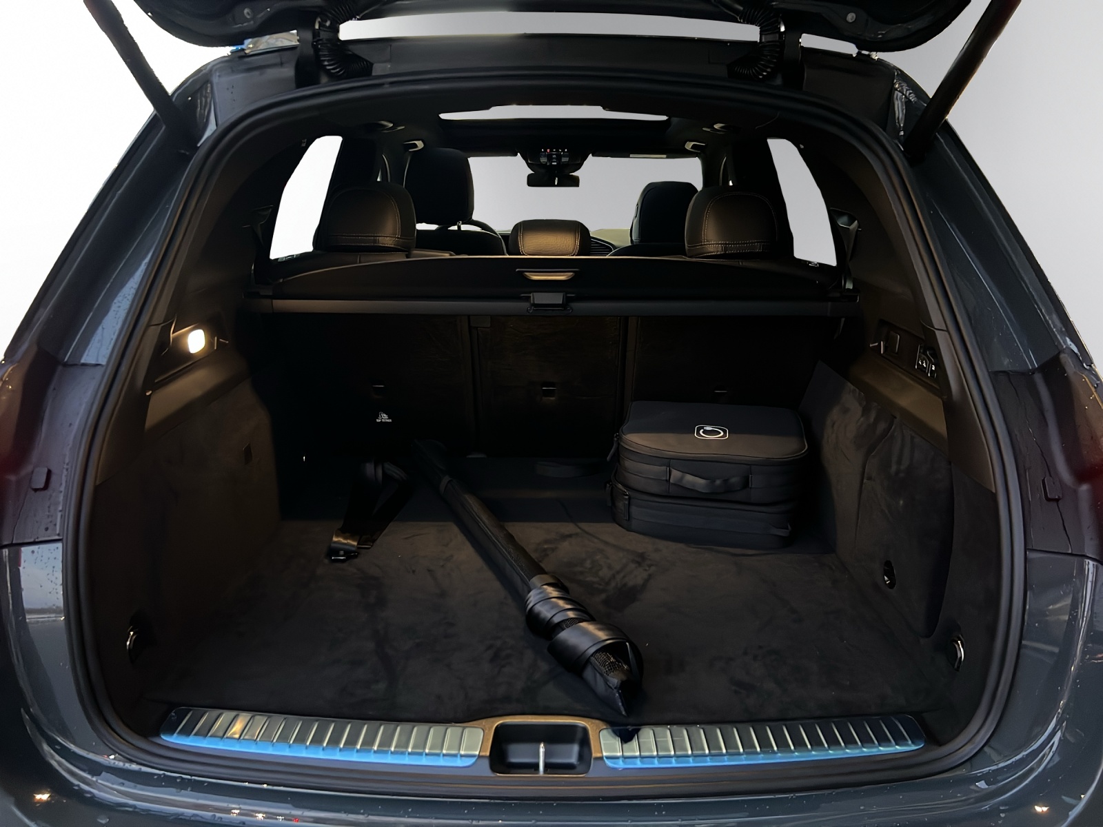 Image MERCEDES-BENZ GLE-400 GLE 400 e EQ Hybrid 4Matic 9G-Tronic EQ Star