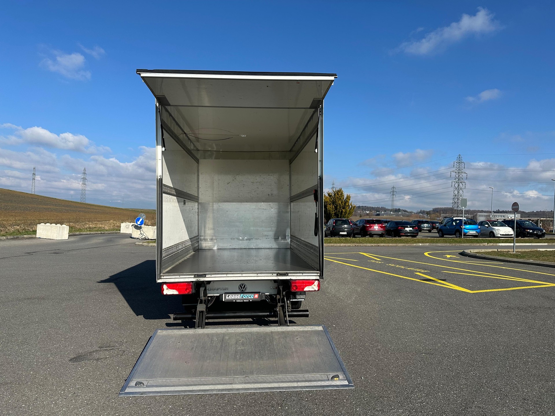 VW Crafter 35 2.0 TDI CR-showroom-element-1