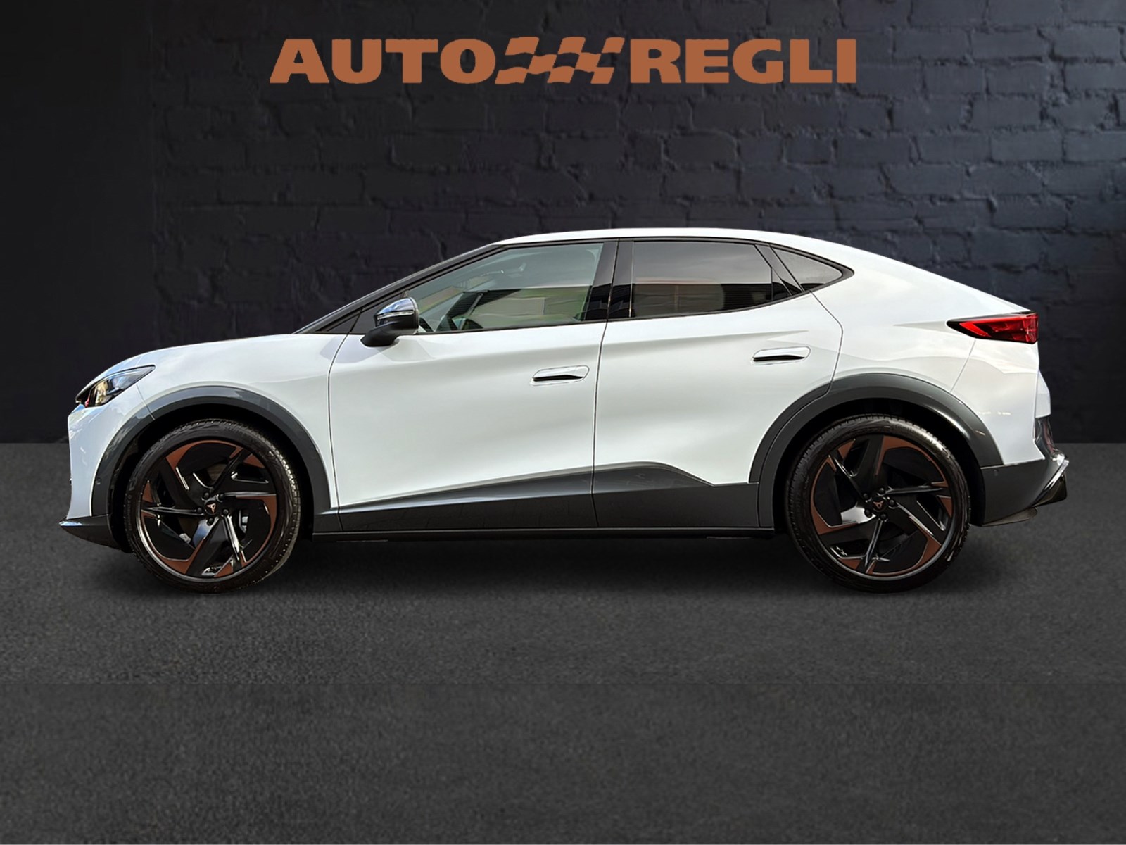 CUPRA Tavascan Type 9 77 kWh Adrenaline-showroom-element-3