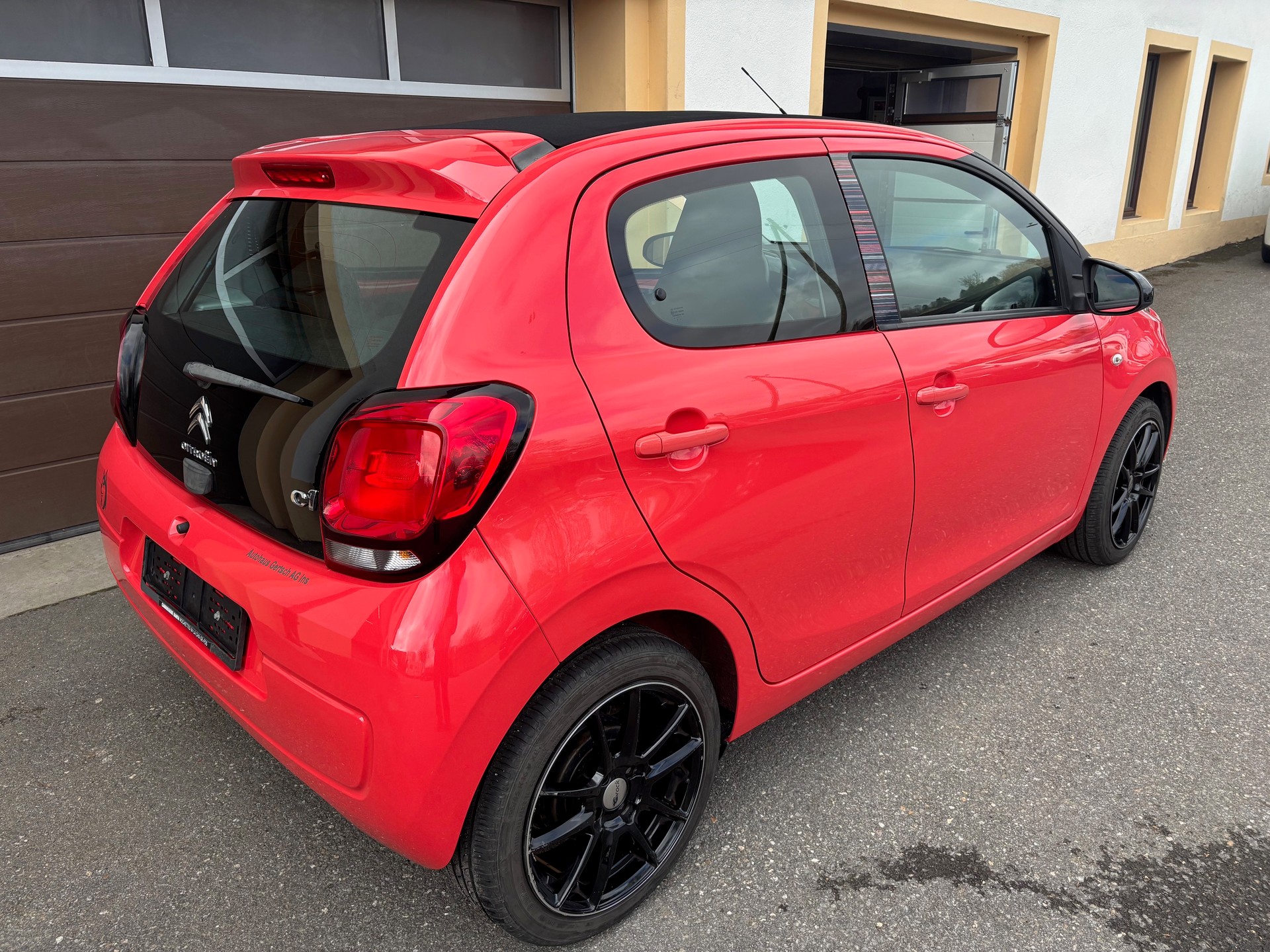 CITROEN C1 1.0 VTi Feel Edition Airscape-image-1