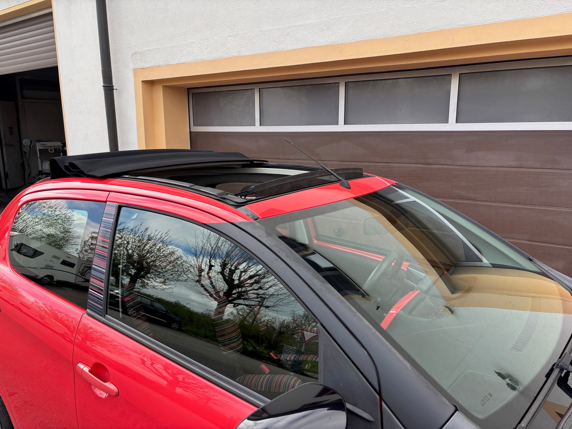 CITROEN C1 1.0 VTi Feel Edition Airscape-image-6