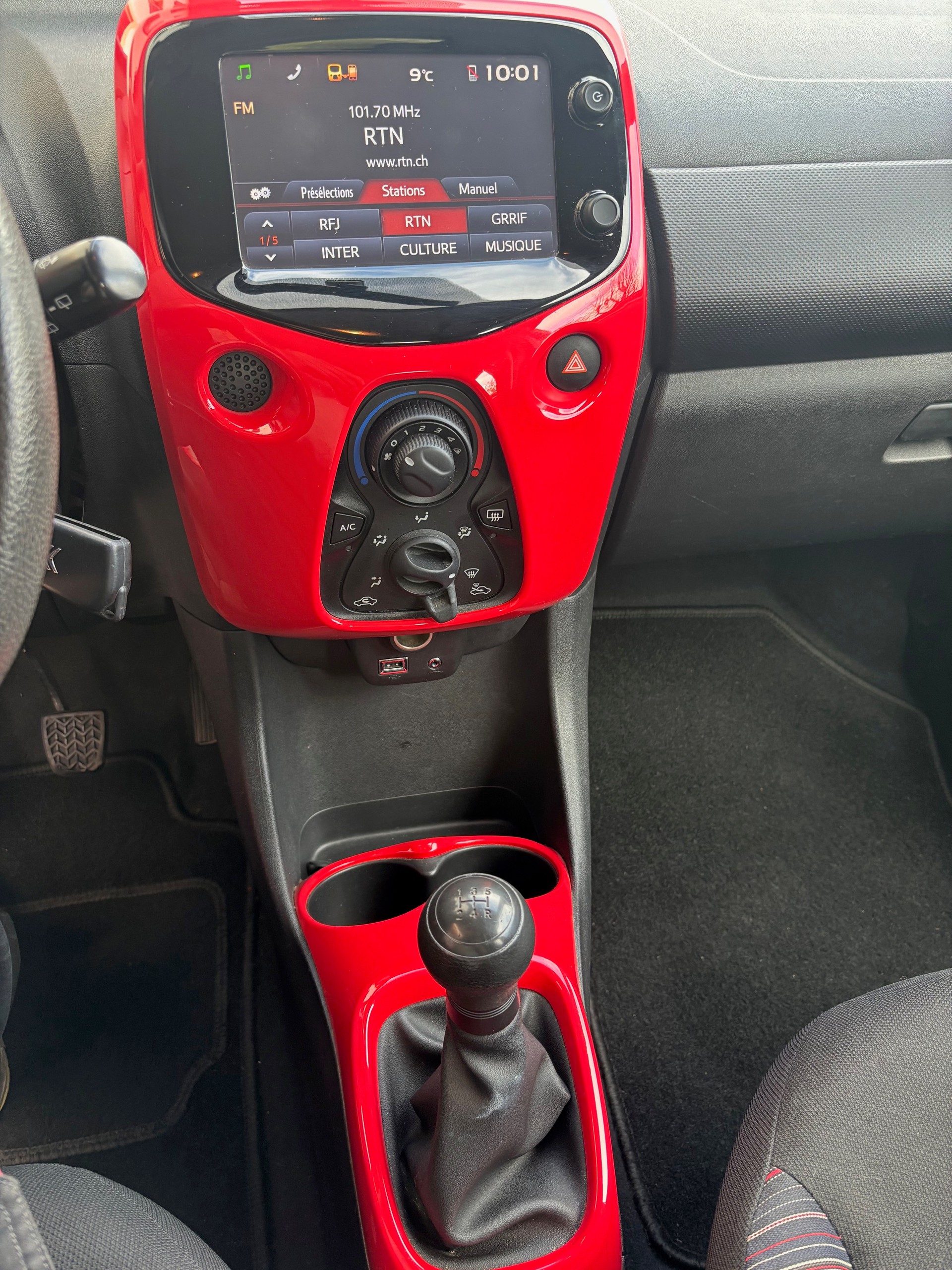 CITROEN C1 1.0 VTi Feel Edition Airscape-image-4