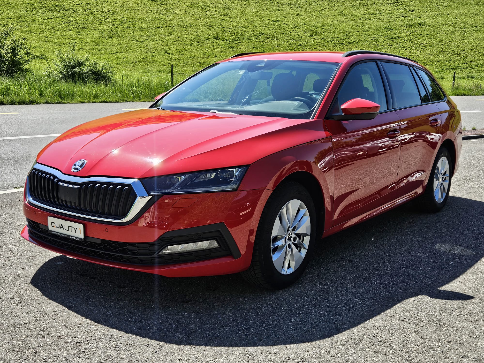 SKODA Octavia Combi 2.0 (Kombi) Skoda SKODA Octavia Combi 2.0 (Kombi)